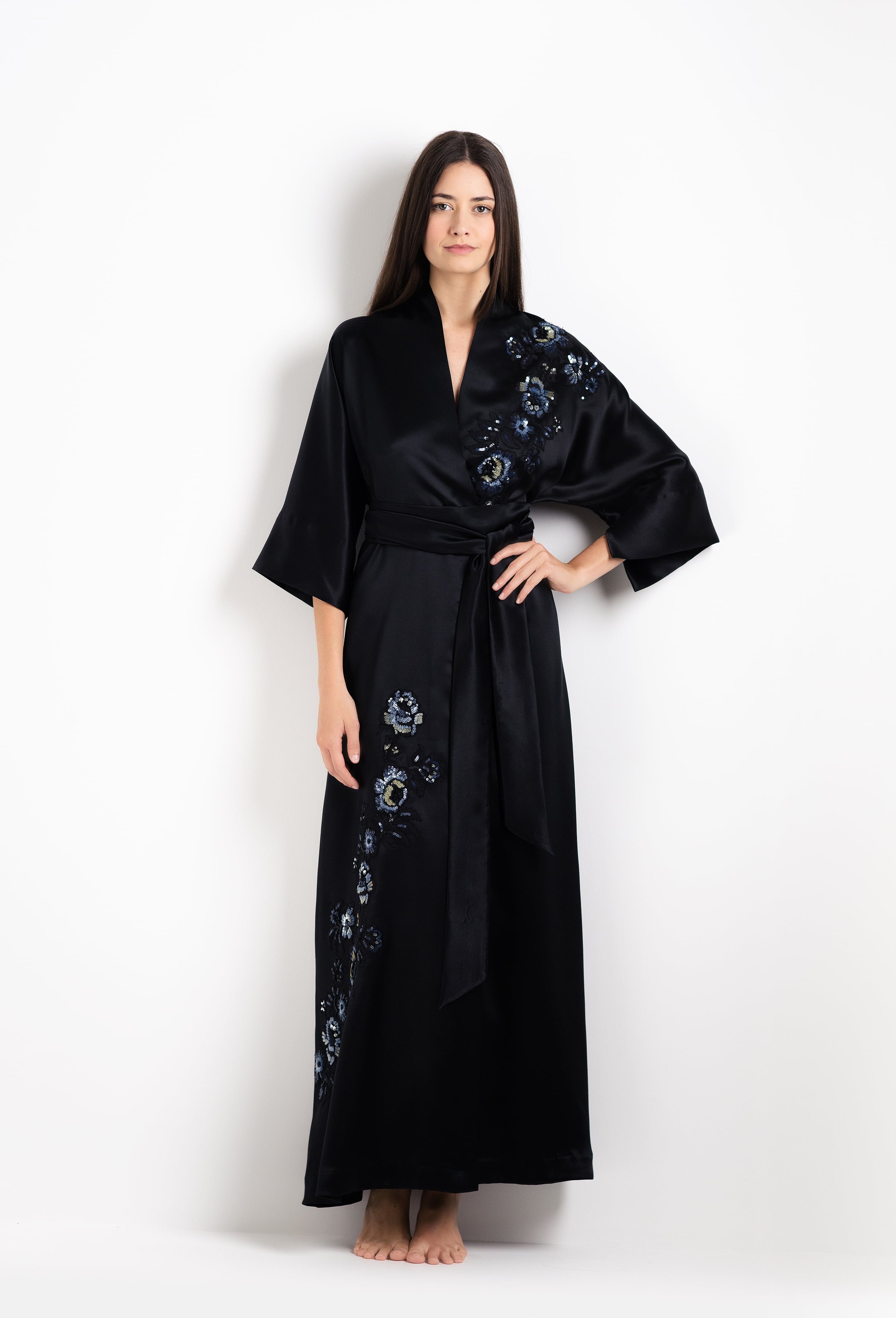 Enjoy the 2026 Cruise collection of lingerie couture from the house Carine Gilson with this Long Kimono Raglan Style in black Silk with Sparkling black lace