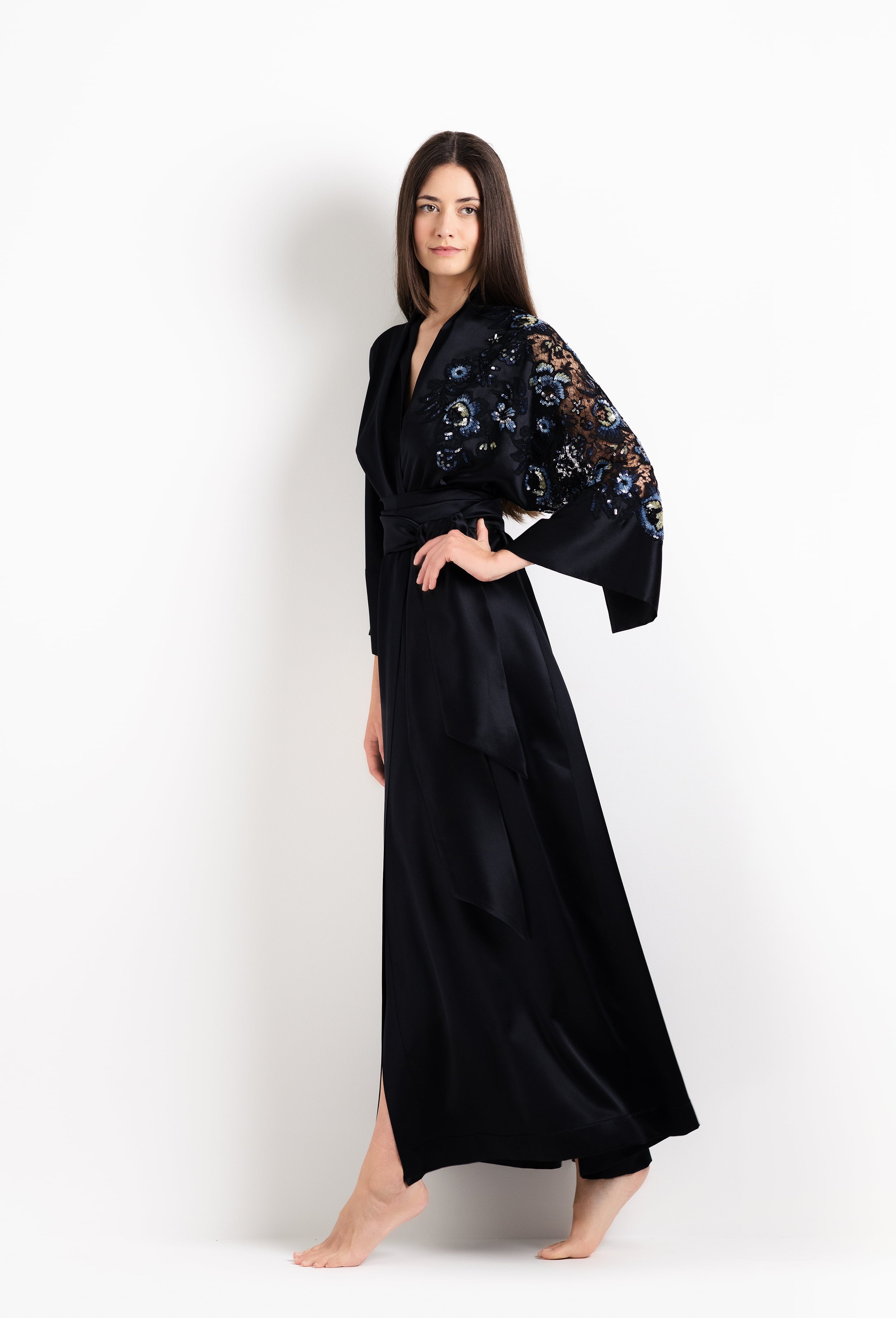 The 2026 Cruise collection from the house Carine Gilson - The most beautiful couture lingerie to be discovered with this Long Kimono Raglan Style in black Silk with Sparkling black lace