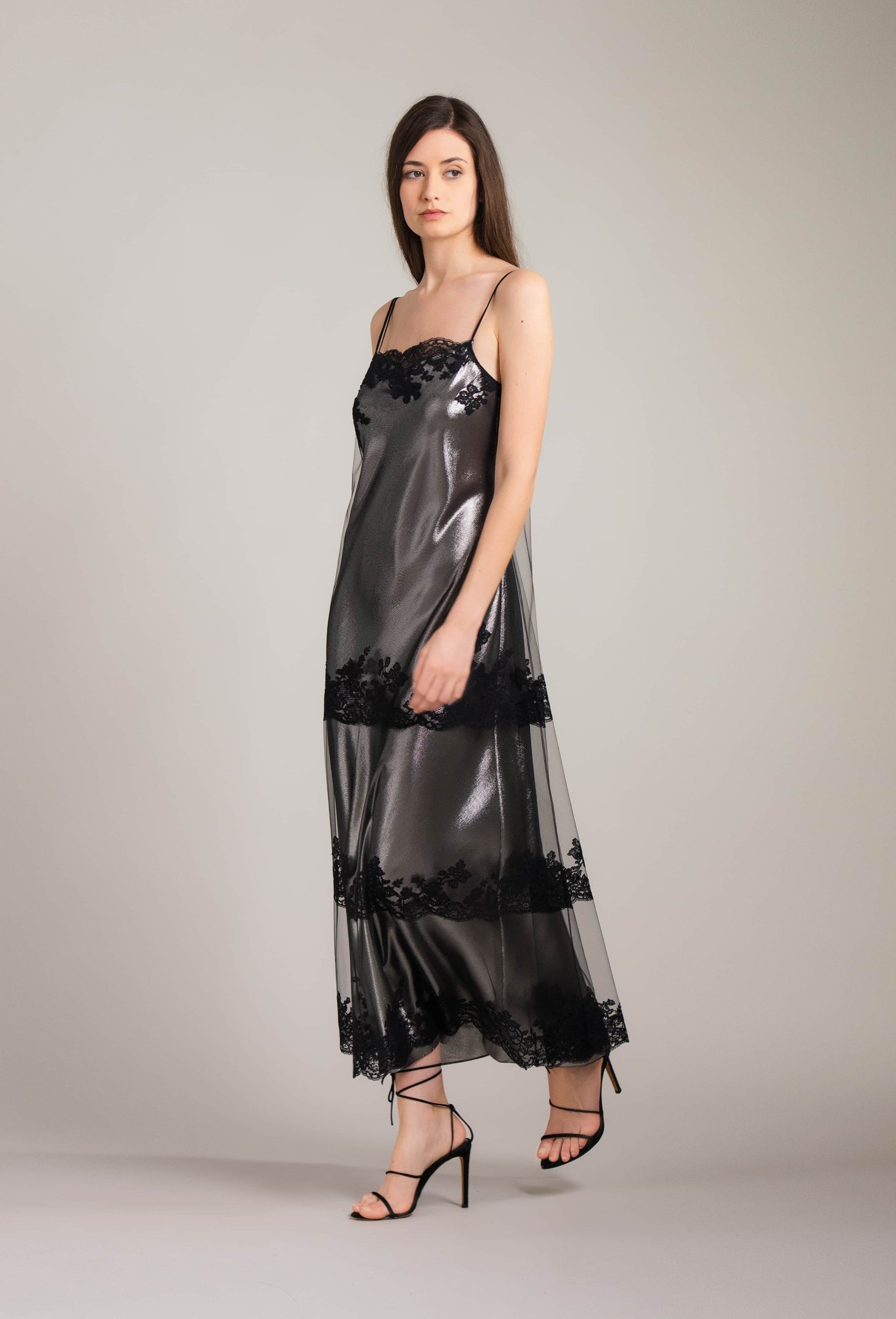 Discover the 2024 summer collection of lingerie couture from the house Carine Gilson with this 7/8 Slip Dress Straight Neckline with cuts in Black Silk with Black lace
