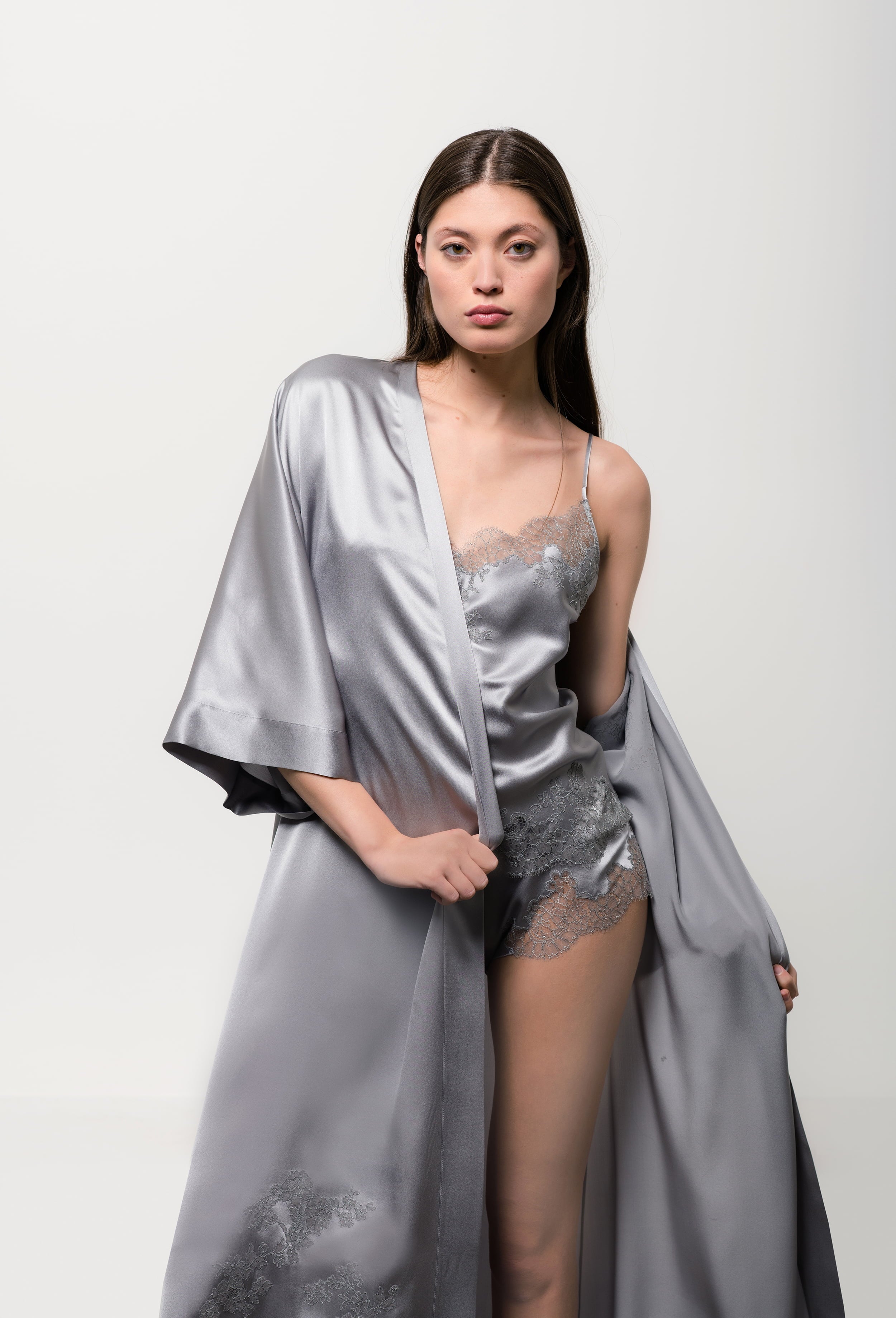 Enter Carine Gilson's world and the most beautiful silk lingerie with the Hiver 2026-27 collection with this Camisole Classic Style Silk and Lace in LeadGrey Silk with Grey lace