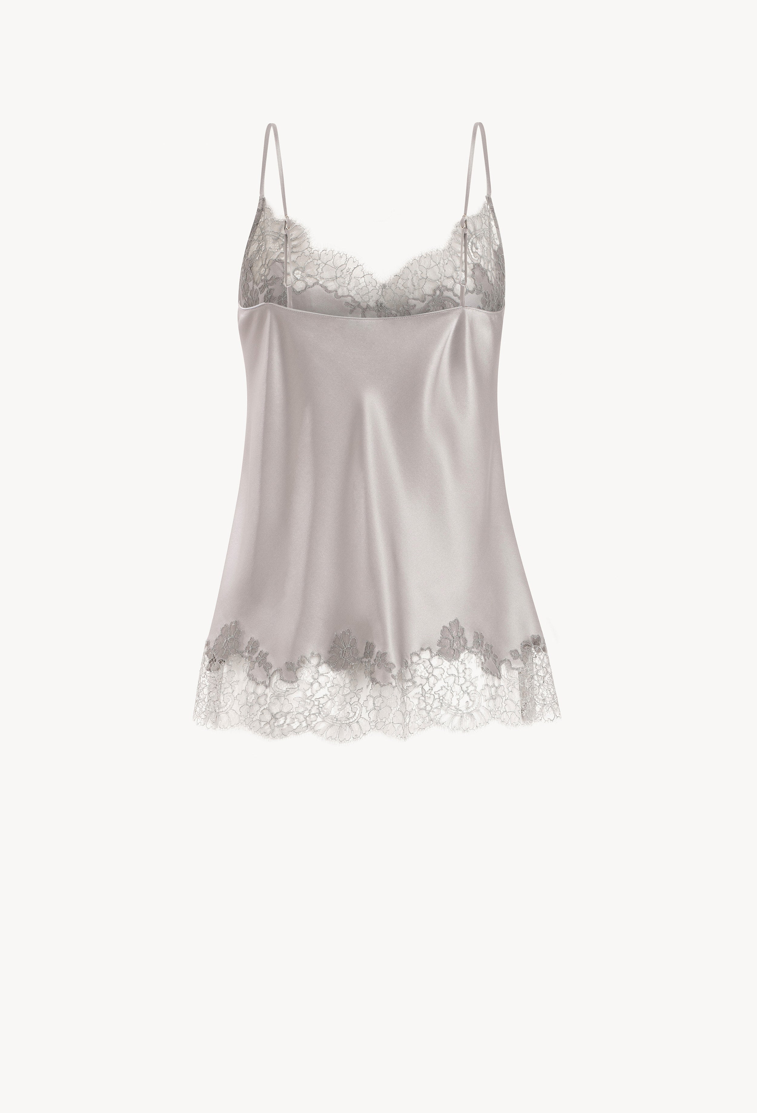 Made of silk and lace, explore the lingerie collection Hiver 2026-27 from the house Carine Gilson with this Long Top with Classic Neckline in LeadGrey Silk with Grey lace