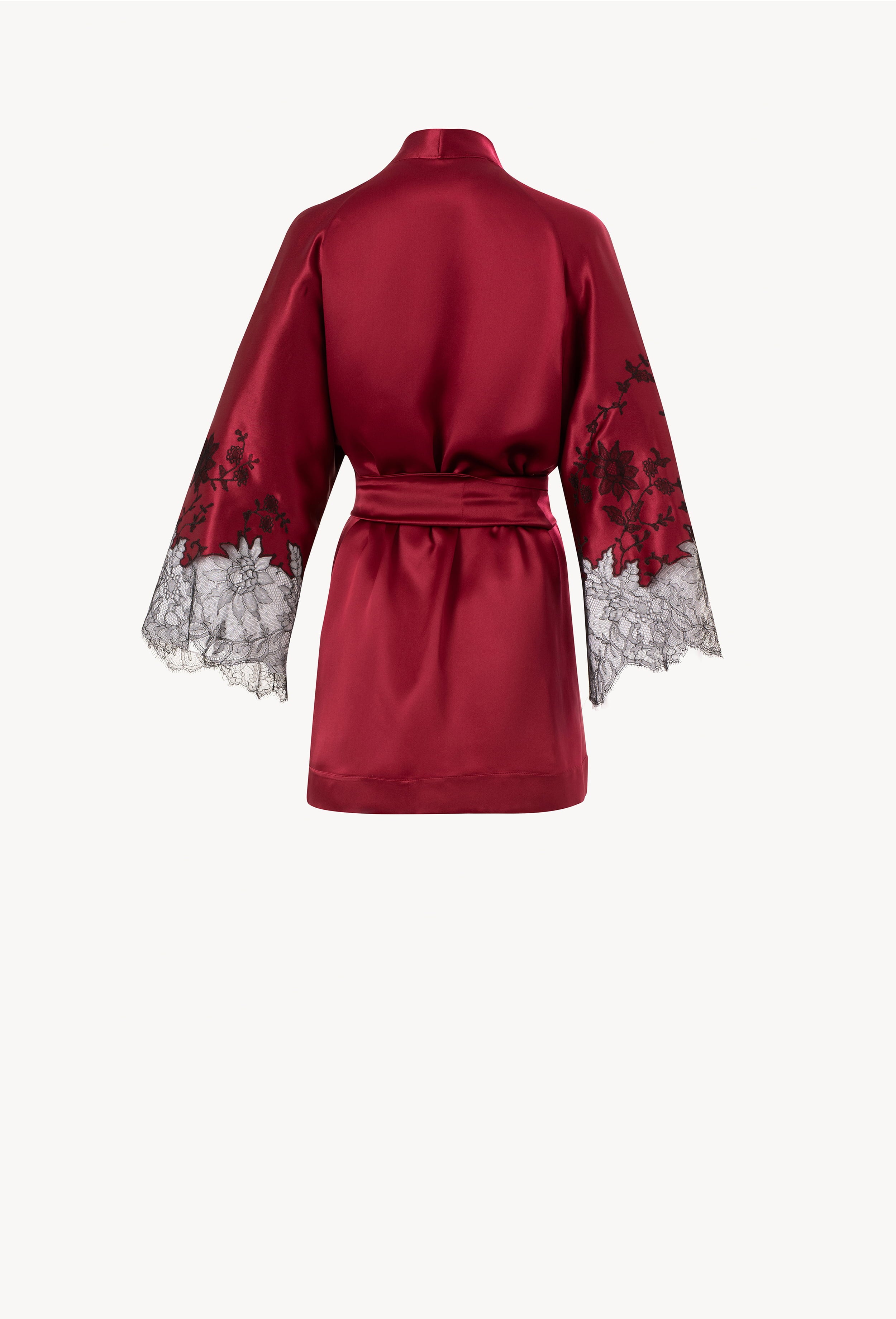 Discover the Winter 2026-27 collection of lingerie couture from the house Carine Gilson with this Short Kimono Raglan Style in Rubis red Silk with Black lace