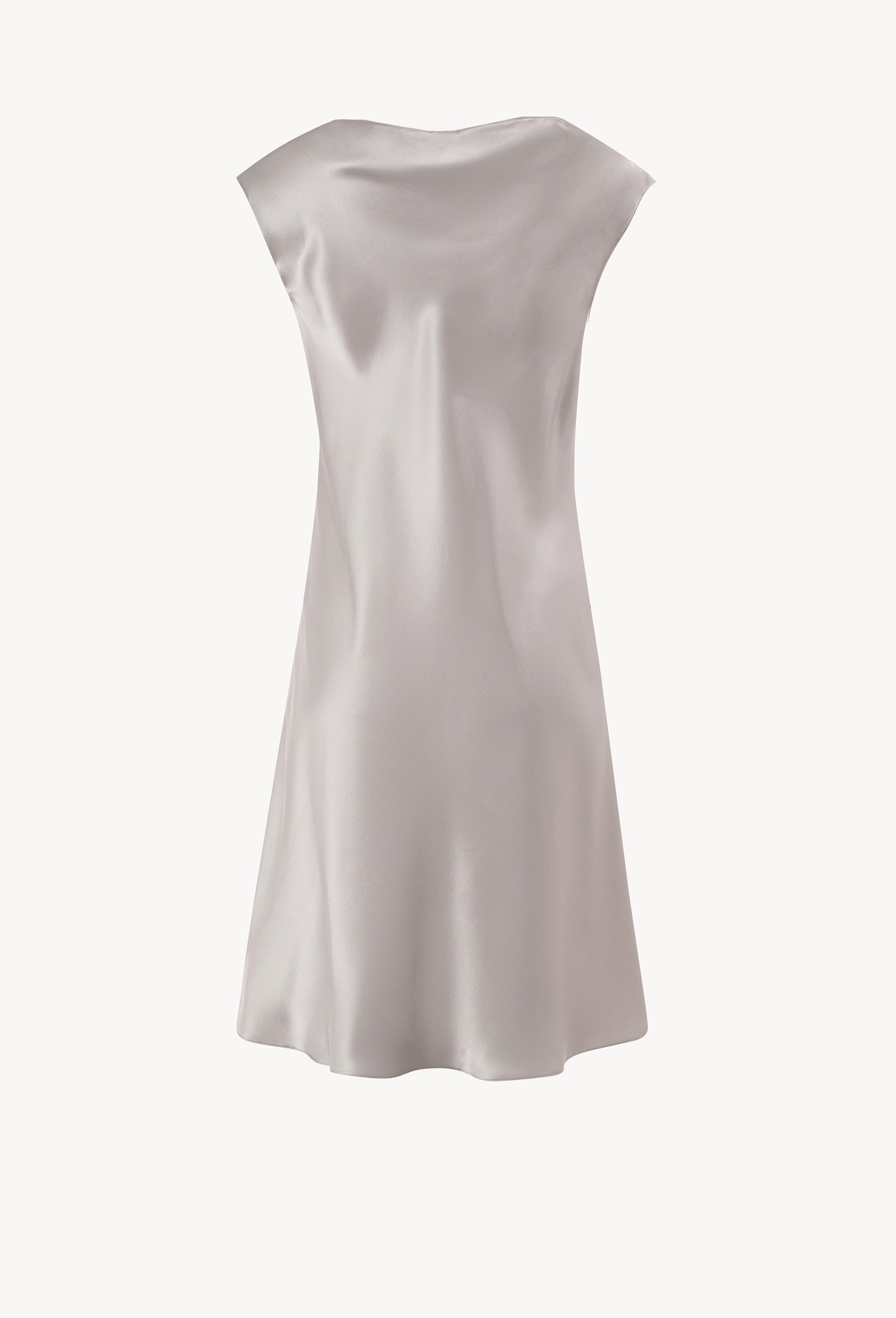 Enjoy the Hiver 2026-27 collection of couture from the house Carine Gilson with this Midi Dress boat neck in LeadGrey Silk with Grey lace
