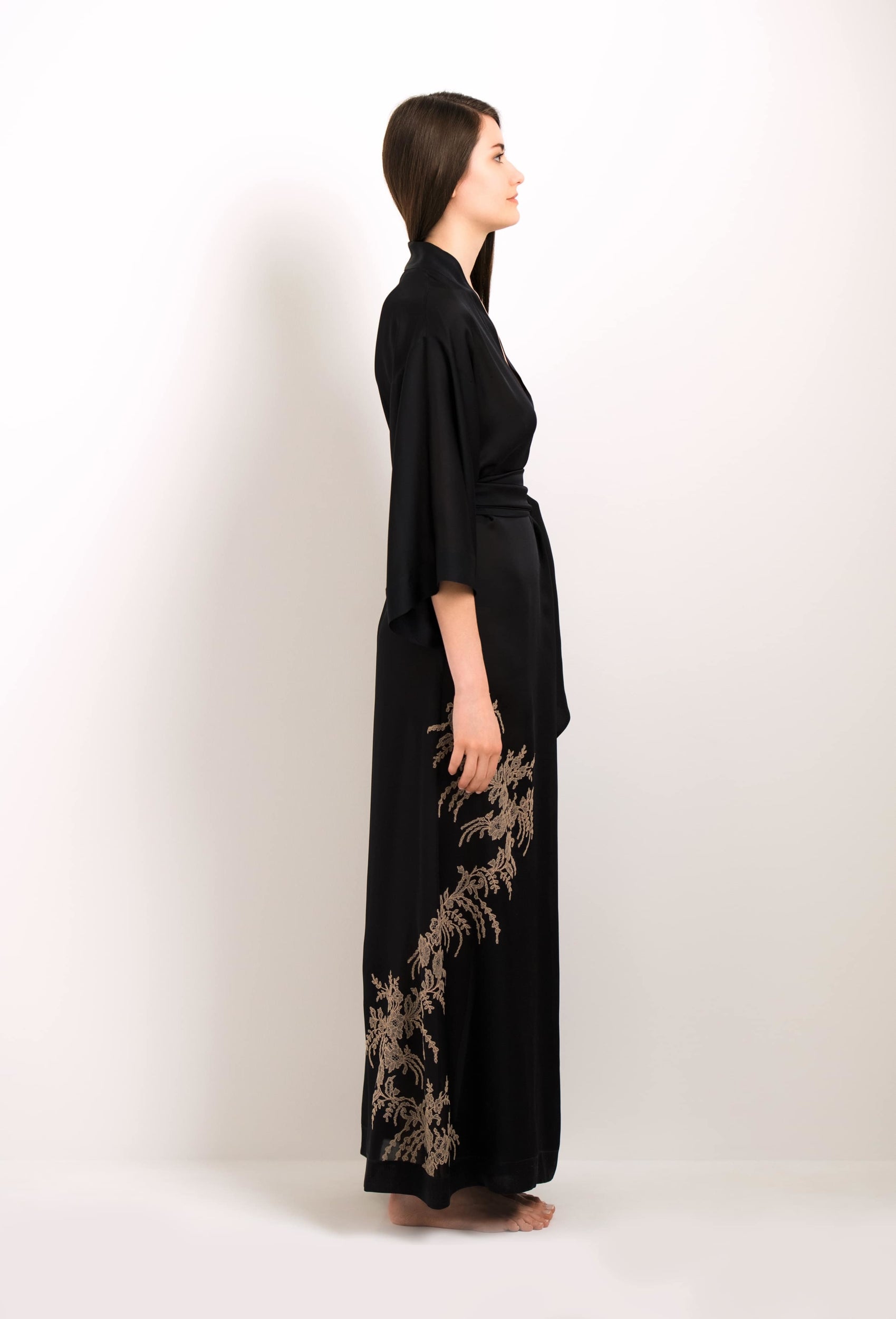 Be seduced by Carine Gilson silk lingerie collection with this Long Kimono Classic Sleeves in Black Silk with gold lace