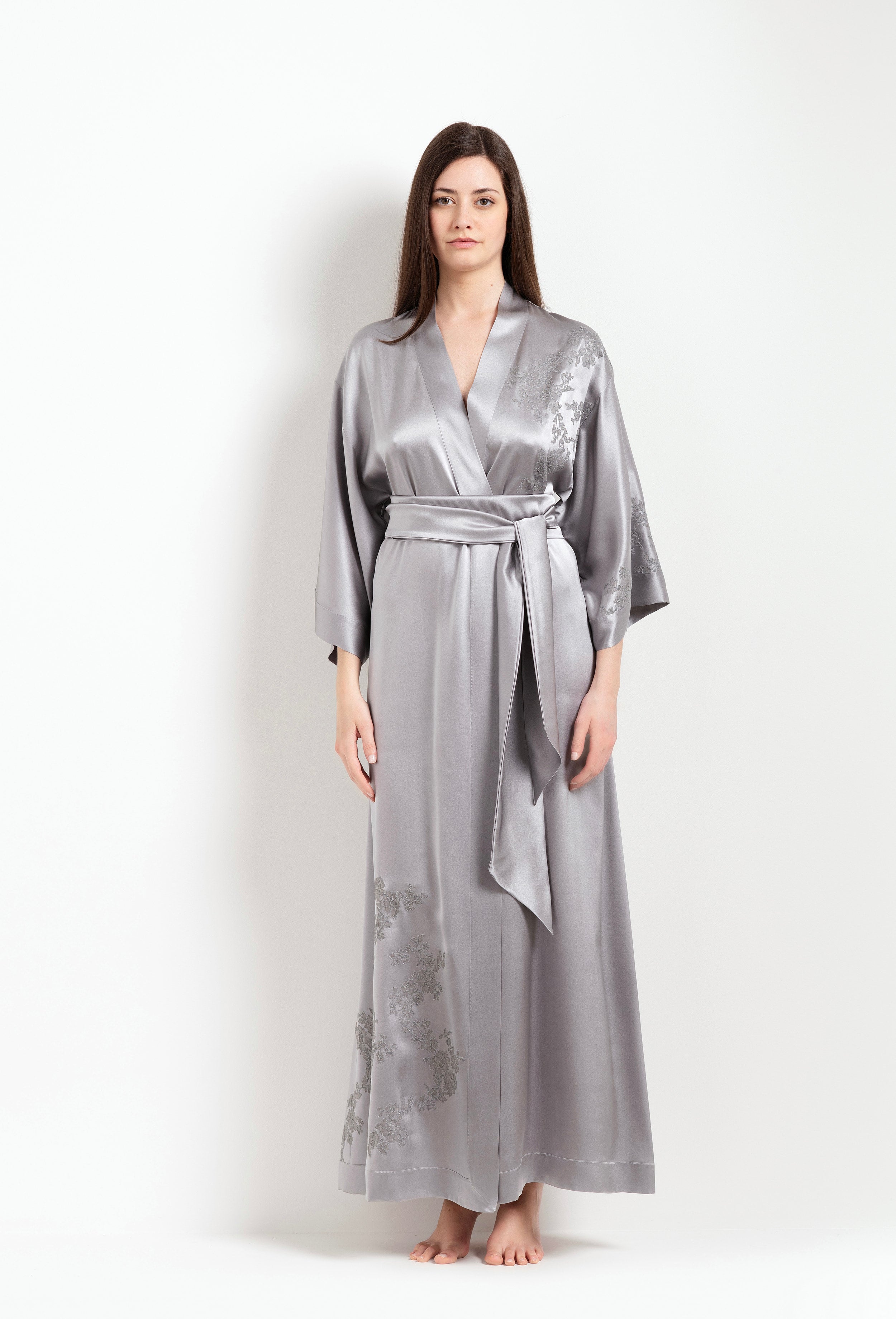 Be seduced by Carine Gilson most beautiful silk lingerie collection with this Long Kimono Classic Sleeves in LeadGrey Silk with Grey lace