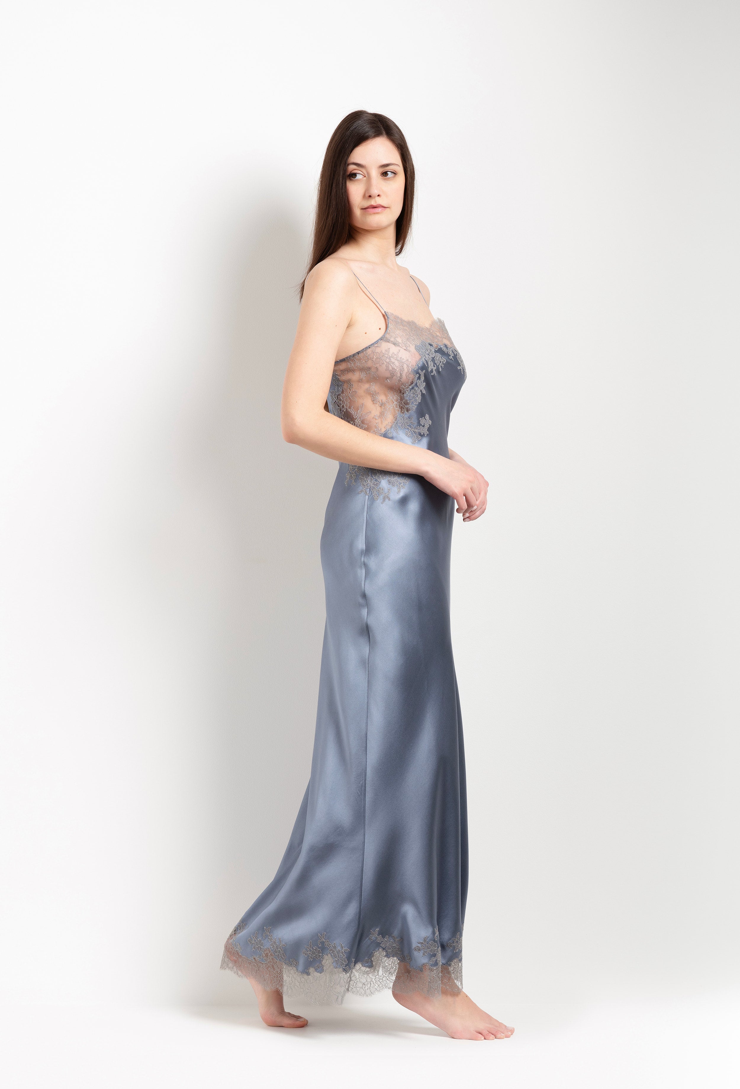 Made of silk and lace, explore the lingerie collection Hiver 2026-27 from the house Carine Gilson with this Long Dress Straight Neckline in Blue stone Silk with Grey lace