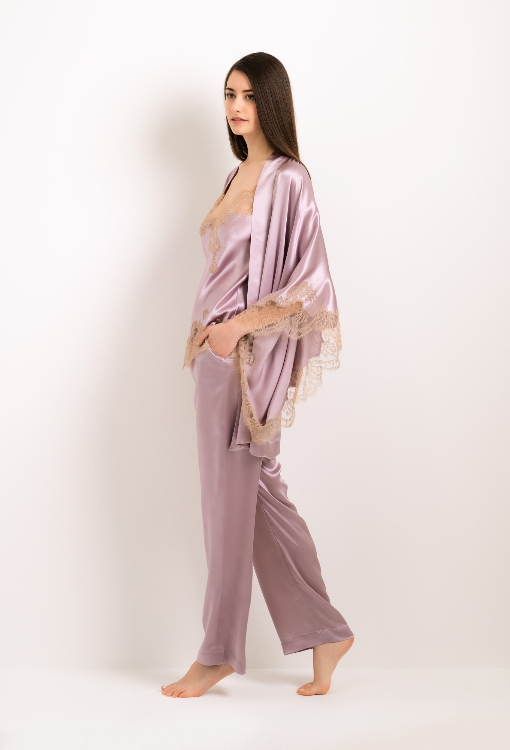 Explore the lingerie collection Winter 2022-23 from the house Carine Gilson with this Large Pants Mid rise Waist in violet Silk