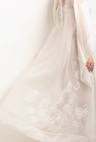 Discover the 2025 Summer collection of lingerie couture from the house Carine Gilson with this Long Kimono Butterfly Sleeves in Natural Silk  with Natural lace