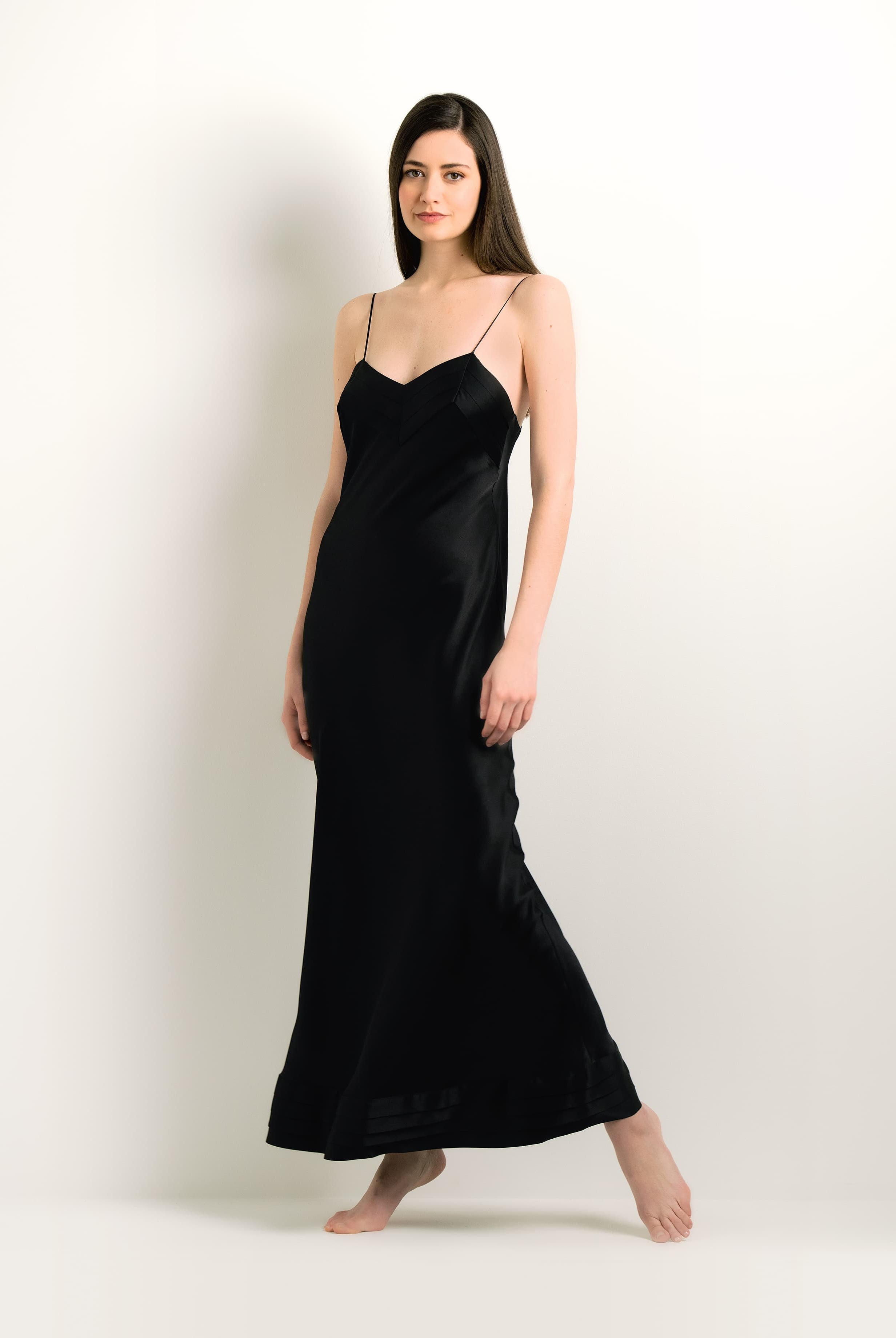 The 2024 winter collection from the house Carine Gilson - The most beautiful couture lingerie to be discovered with this Long Gown with Pleat in Black Silk