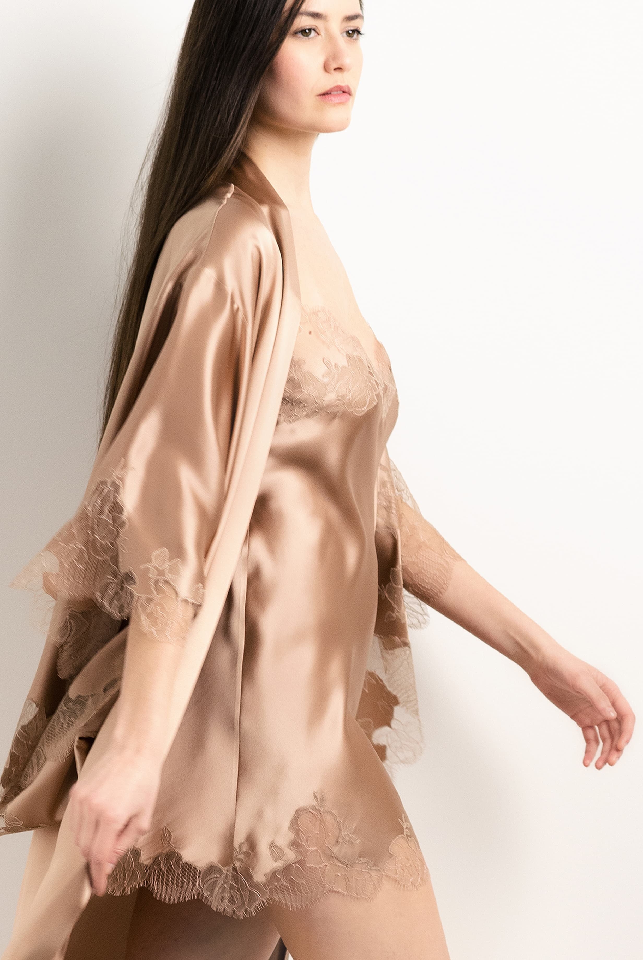 Discover the 2025 Winter collection of lingerie couture from the house Carine Gilson with this Slip Babydoll Style V Neckline in Vison Silk with Vison lace