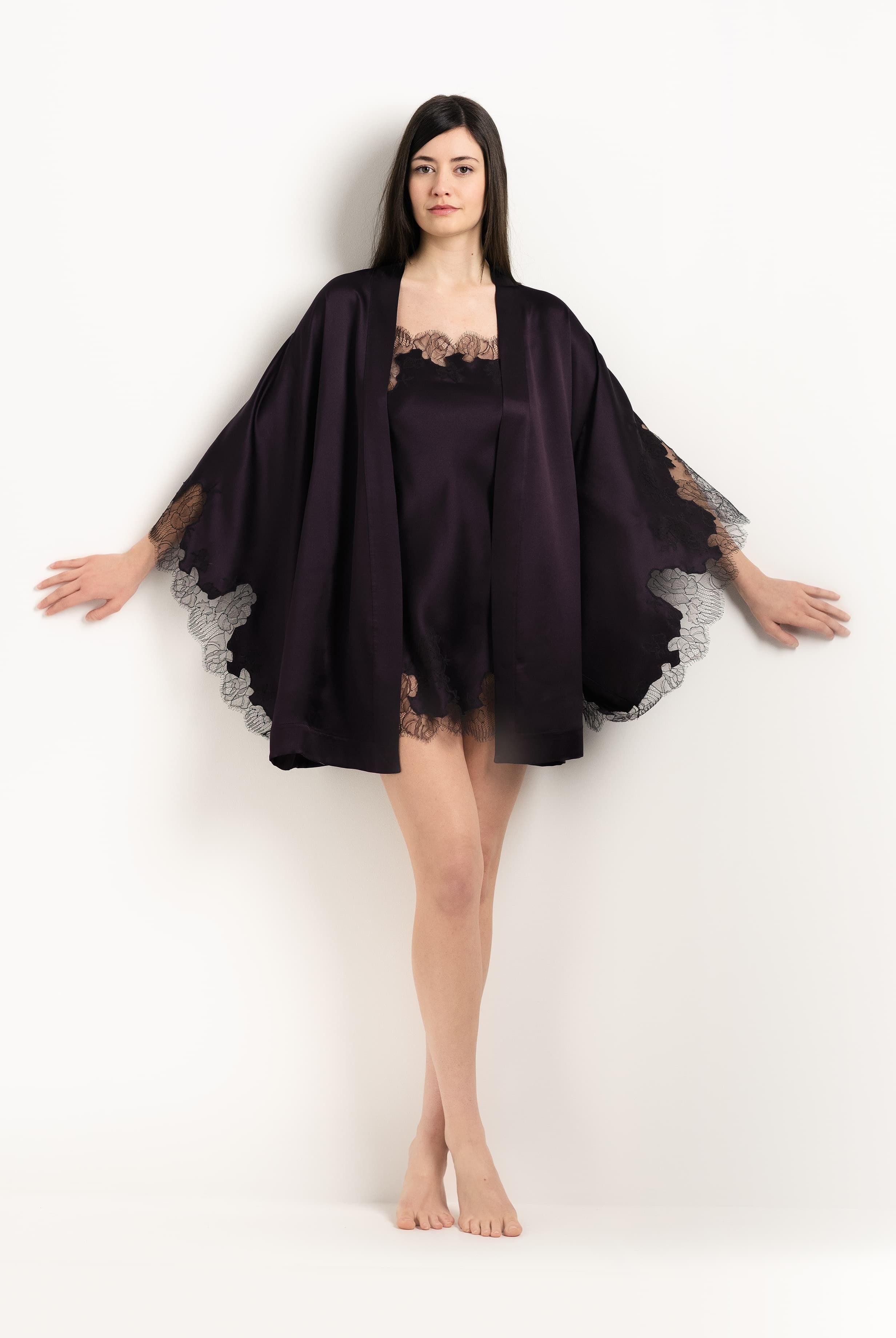 Be seduced by Carine Gilson most beautiful silk lingerie collection with this Short Kimono Butterfly Sleeves in Plum Silk with Ebony lace