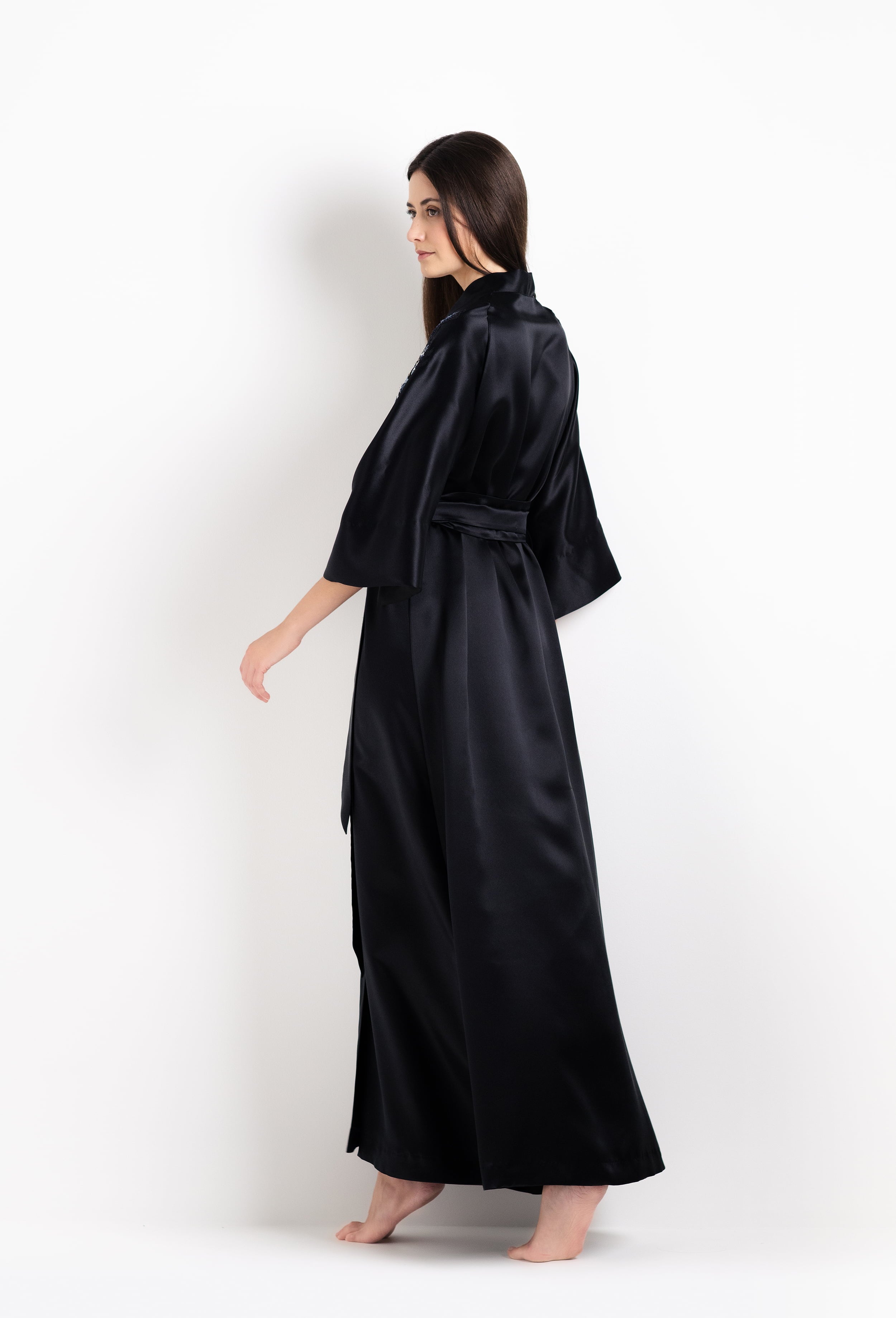 Enjoy the 2026 Cruise collection of lingerie couture from the house Carine Gilson with this Long Kimono Raglan Style in black Silk  with Sparkling black lace