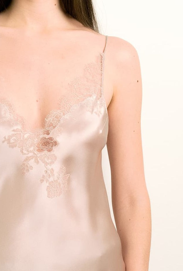 Made of silk and lace, explore the lingerie collection 2024 winter from the house Carine Gilson with this Camisole V Neckline in dove grey lilac Silk with pink rose lace