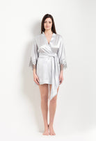 Discover the unique craftmanship of the belgian designer Carine Gilson in her atelier for the Hiver 2026-27 collection with this Short Kimono Classic Sleeves in Silver grey Silk  with Grey lace