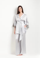 Discover the unique craftmanship of the belgian designer Carine Gilson in her atelier for the Hiver 2026-27 collection with this Short Kimono Classic Sleeves in Silver grey Silk  with Grey lace