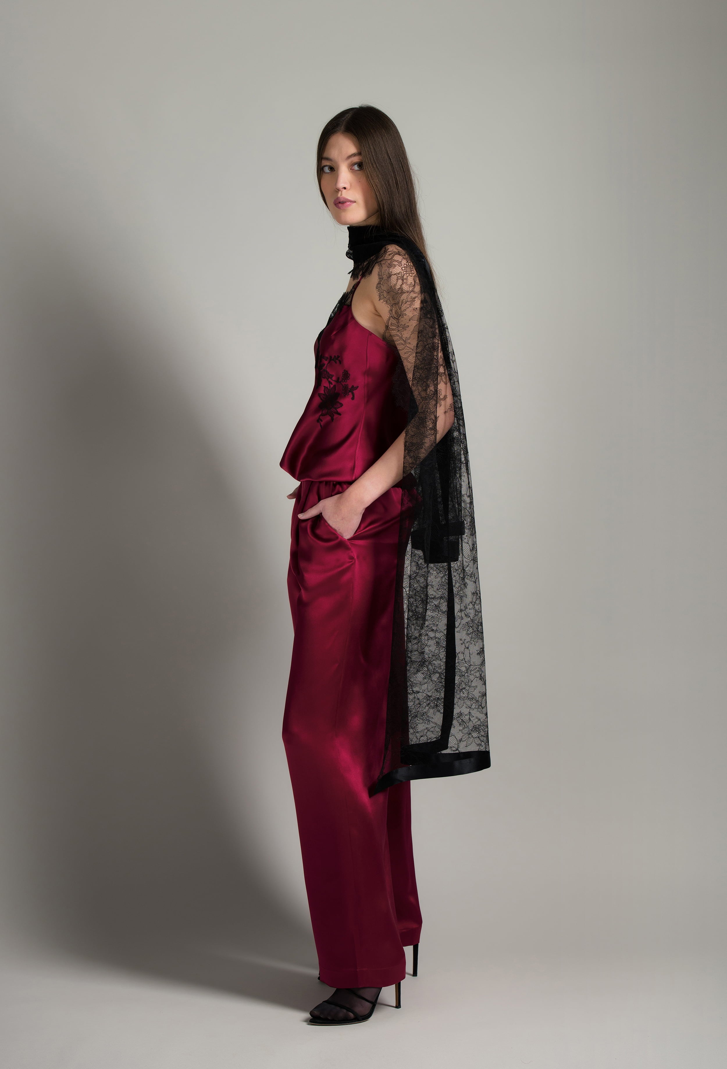 Made of silk and lace, explore the lingerie collection Winter 2026-27 from the house Carine Gilson with this Camisole Straight Neckline in Rubis red Silk  with Black lace