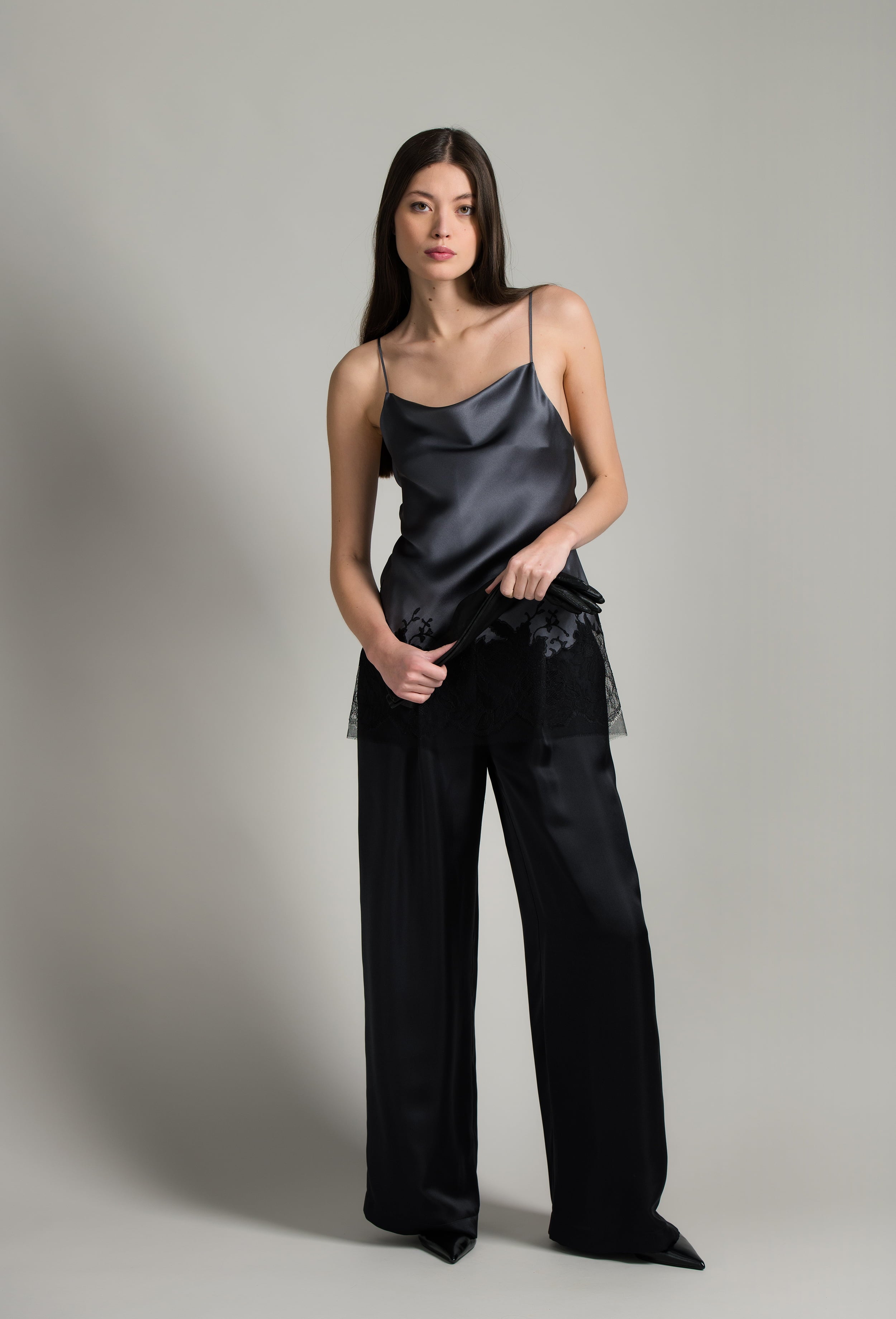 Enter Carine Gilson's world and the most beautiful silk lingerie with the Winter 2026-27 collection with this Long top with Scoop Neckline in StormGrey Silk  with Black lace