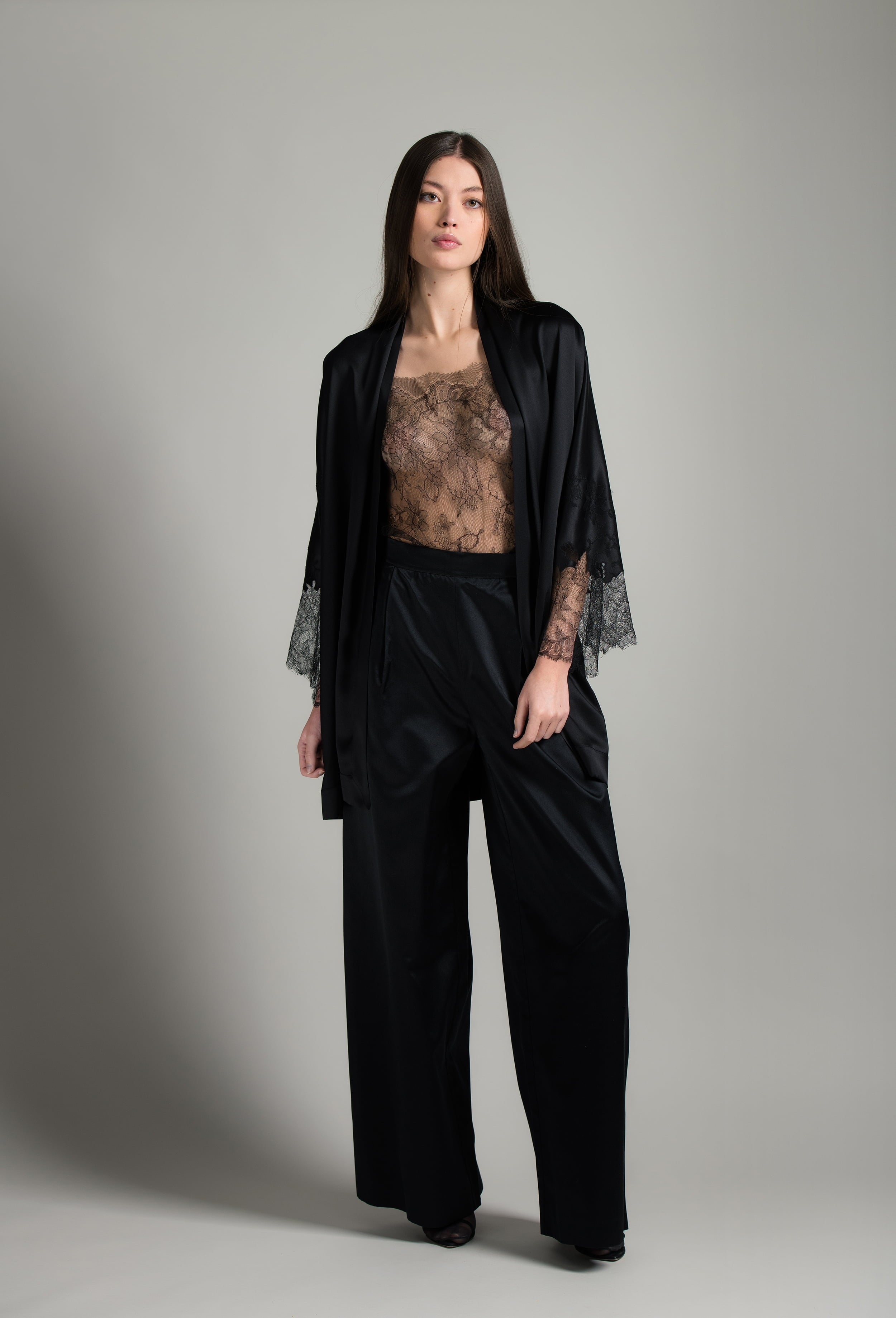 Discover the Winter 2026-27 collection of lingerie couture from the house Carine Gilson with this Camisole Straight Neckline in Black Silk  with Black lace