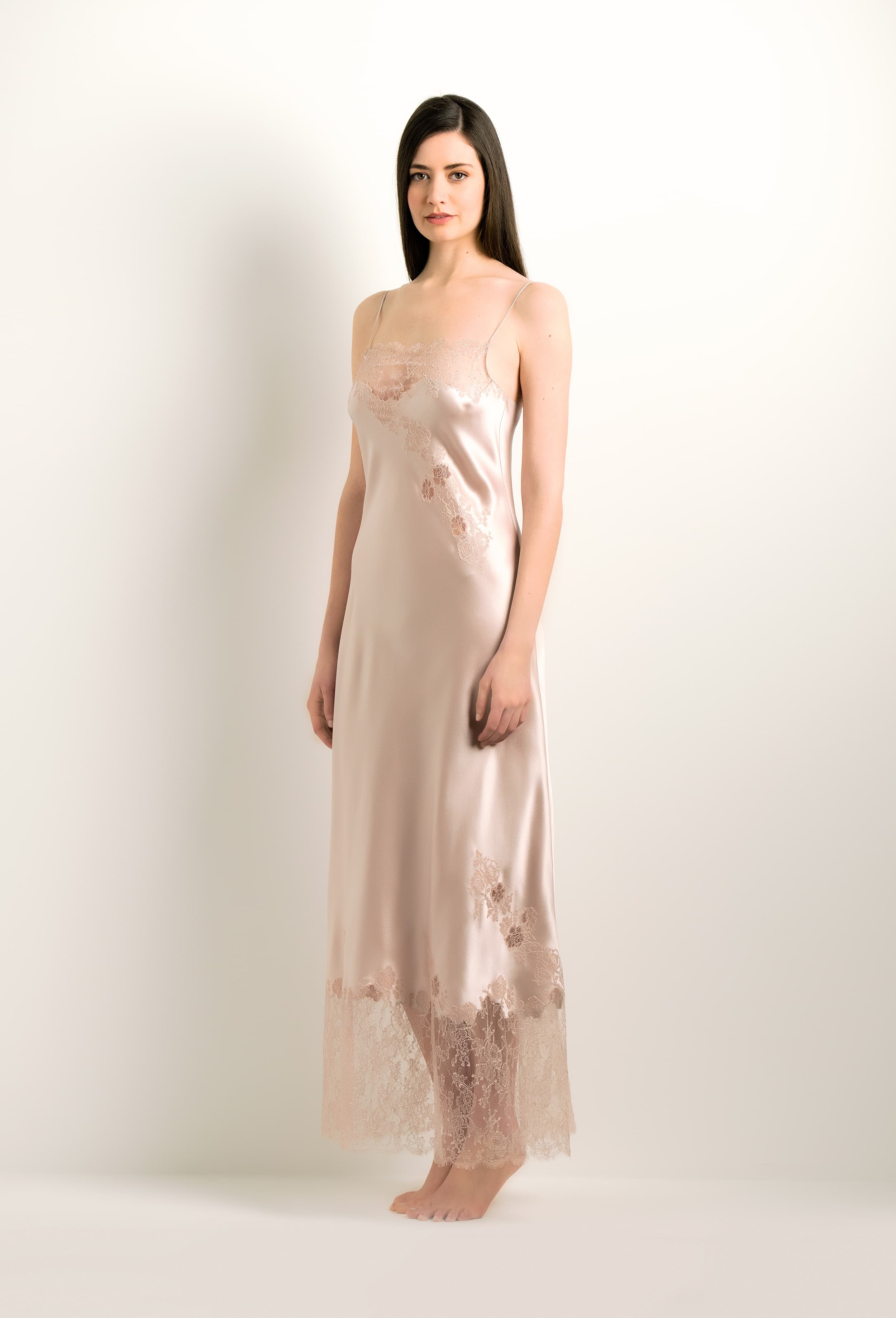 Discover the 2024 winter collection of lingerie couture from the house Carine Gilson with this Long Gown Straight Neckline in dove grey lilac Silk with pink rose lace