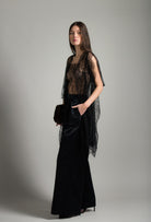 Enter Carine Gilson's world and the most beautiful silk lingerie with the Winter 2026-27 collection with this Oversize Cardigan in Black Silk  with Black lace