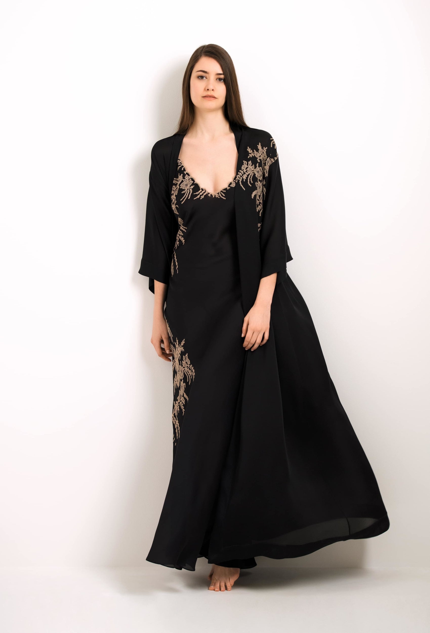 Be seduced by Carine Gilson silk lingerie collection with this Long Kimono Classic Sleeves in Black Silk with gold lace