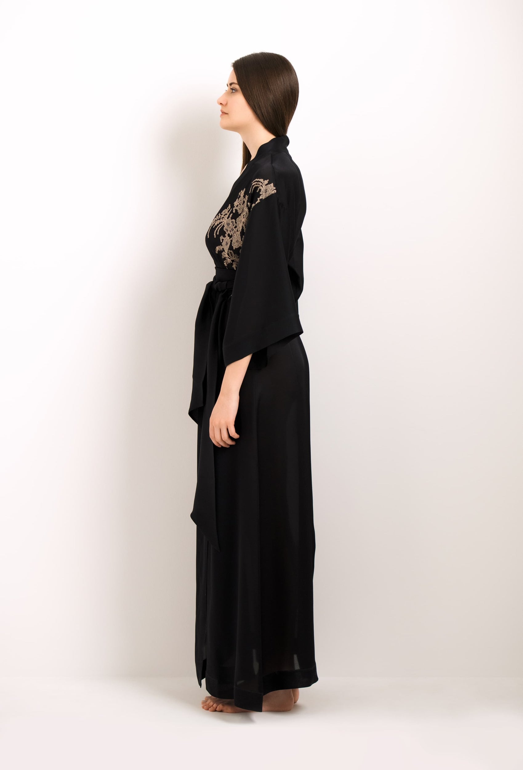 Be seduced by Carine Gilson silk lingerie collection with this Long Kimono Classic Sleeves in Black Silk with gold lace