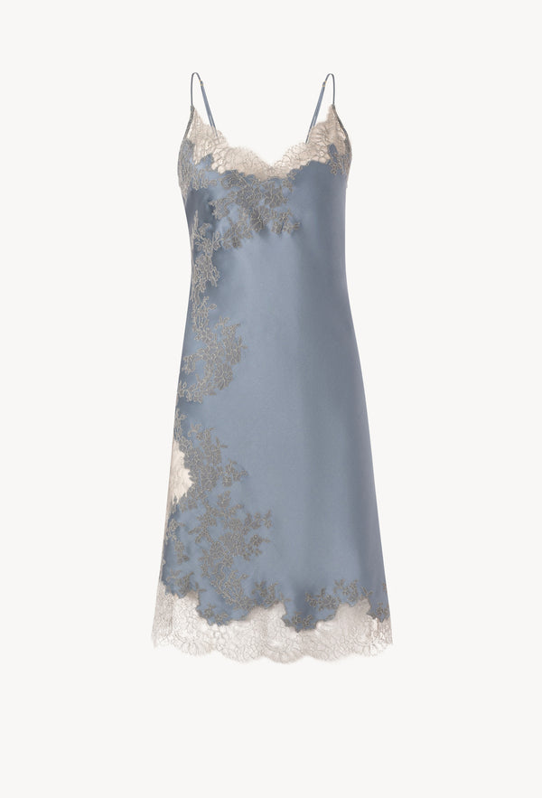 Enter Carine Gilson's world and the most beautiful silk lingerie with the Hiver 2026-27 collection with this Midi dress Classic Neckline in Blue stone Silk  with Grey lace