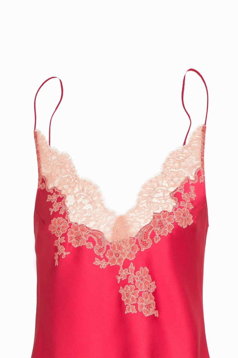 Discover the 2023 summer collection from the house Carine Gilson with this Camisole V Neckline in bright red Silk with dusty pink lace