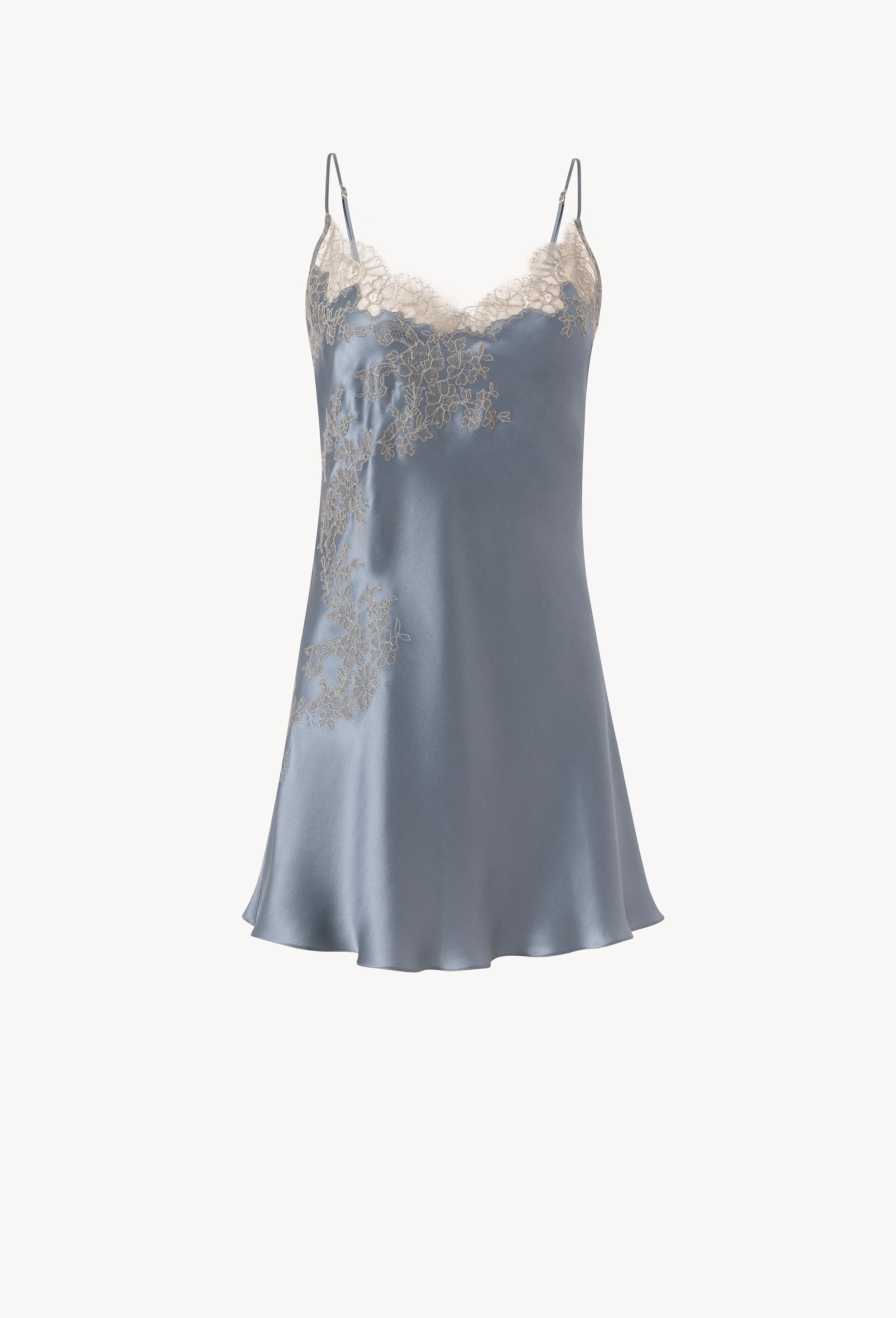 Enjoy the Hiver 2026-27 collection of lingerie couture from the house Carine Gilson with this Babydoll Style Classic Neckline in Blue stone Silk  with Grey lace