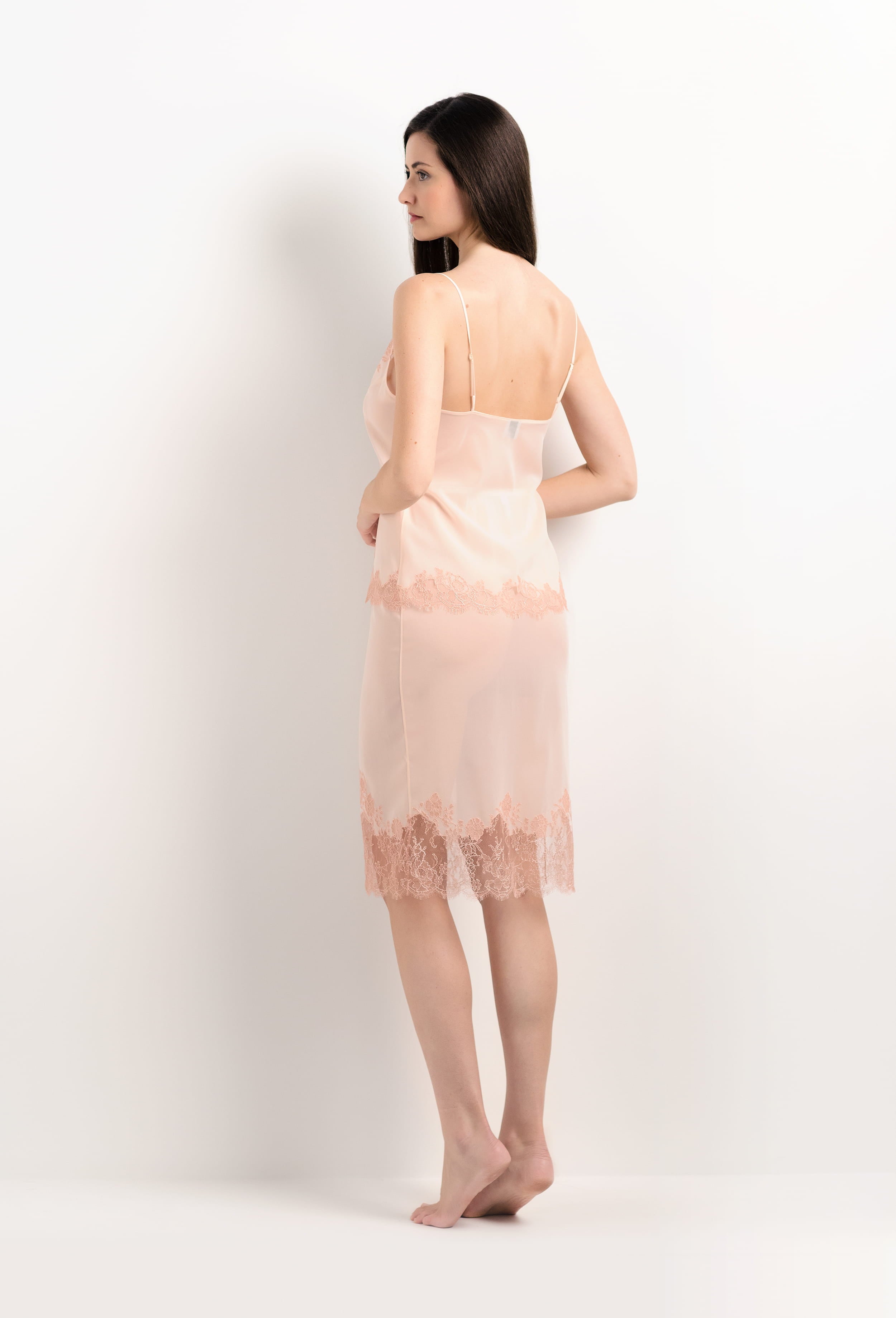 Discover the 2025 Summer collection of lingerie couture from the house Carine Gilson with this Half Slip Silk satin in powder pink Silk  with light rose lace