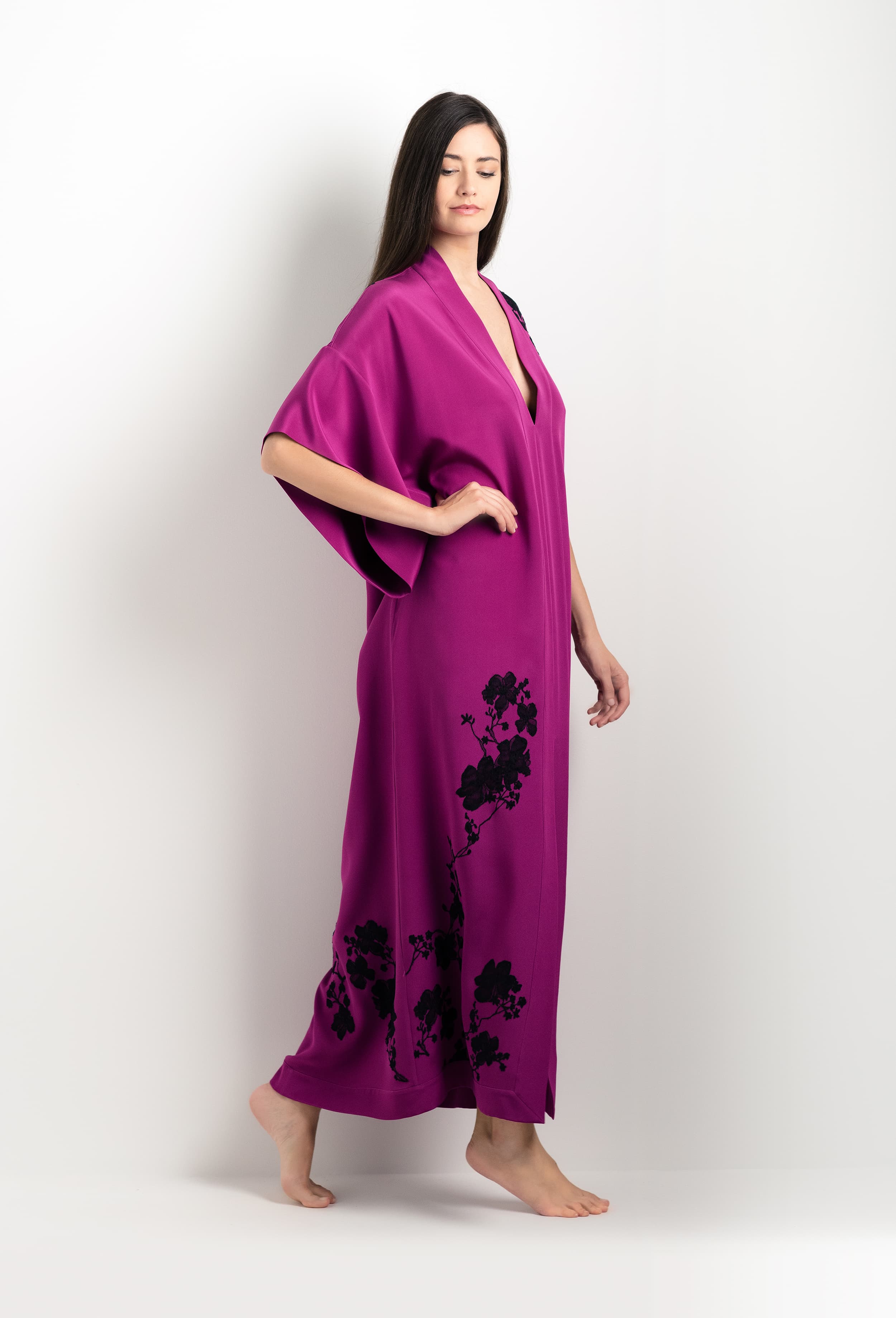 Enter Carine Gilson's world and the most beautiful silk lingerie with the 2025 cruise collection with this Long V Neck Kaftan in Violine Silk  with Black lace