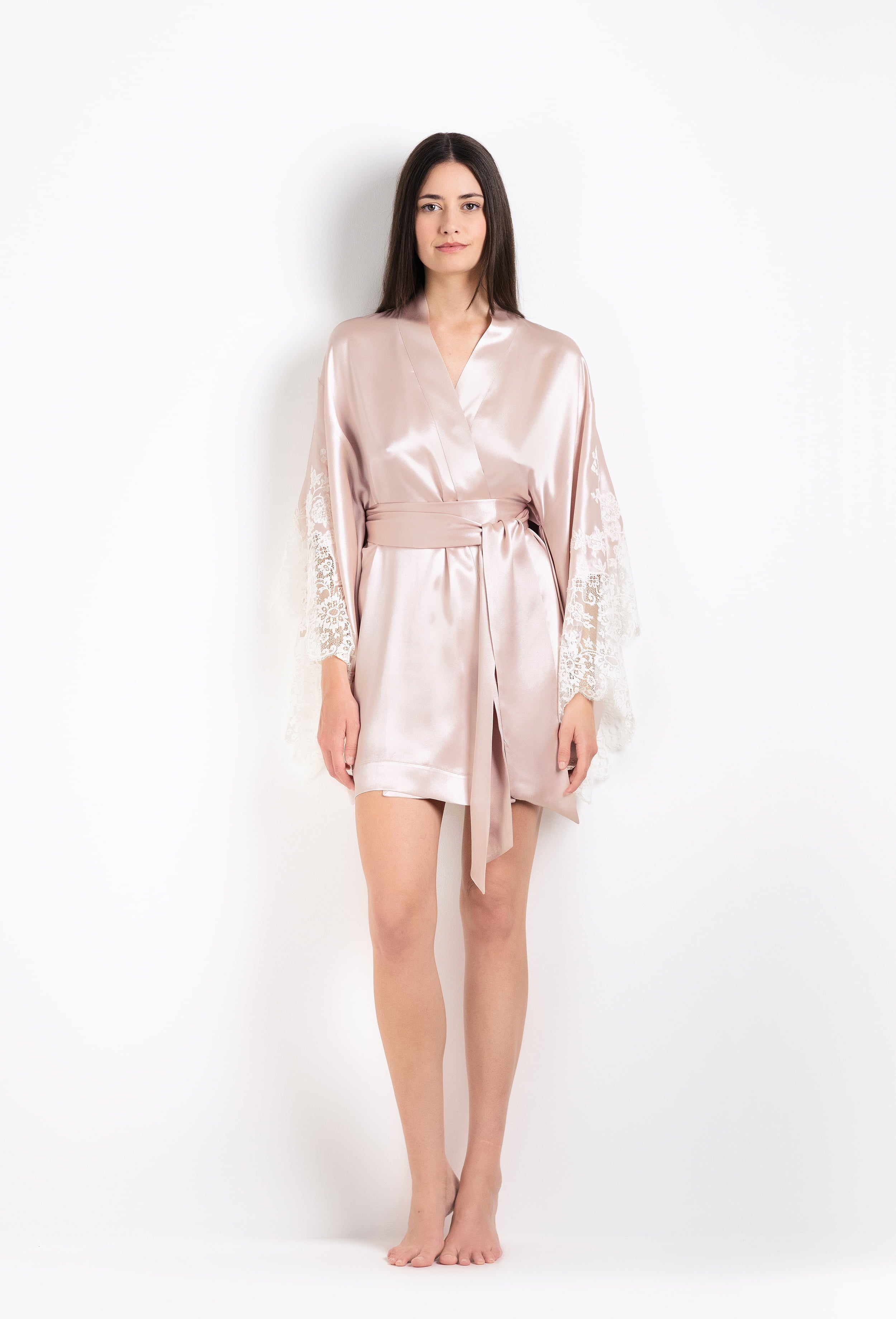Discover the 2026 Cruise collection of lingerie couture from the house Carine Gilson with this short kimono butterfly sleeves in silverpink silk  with natural lace