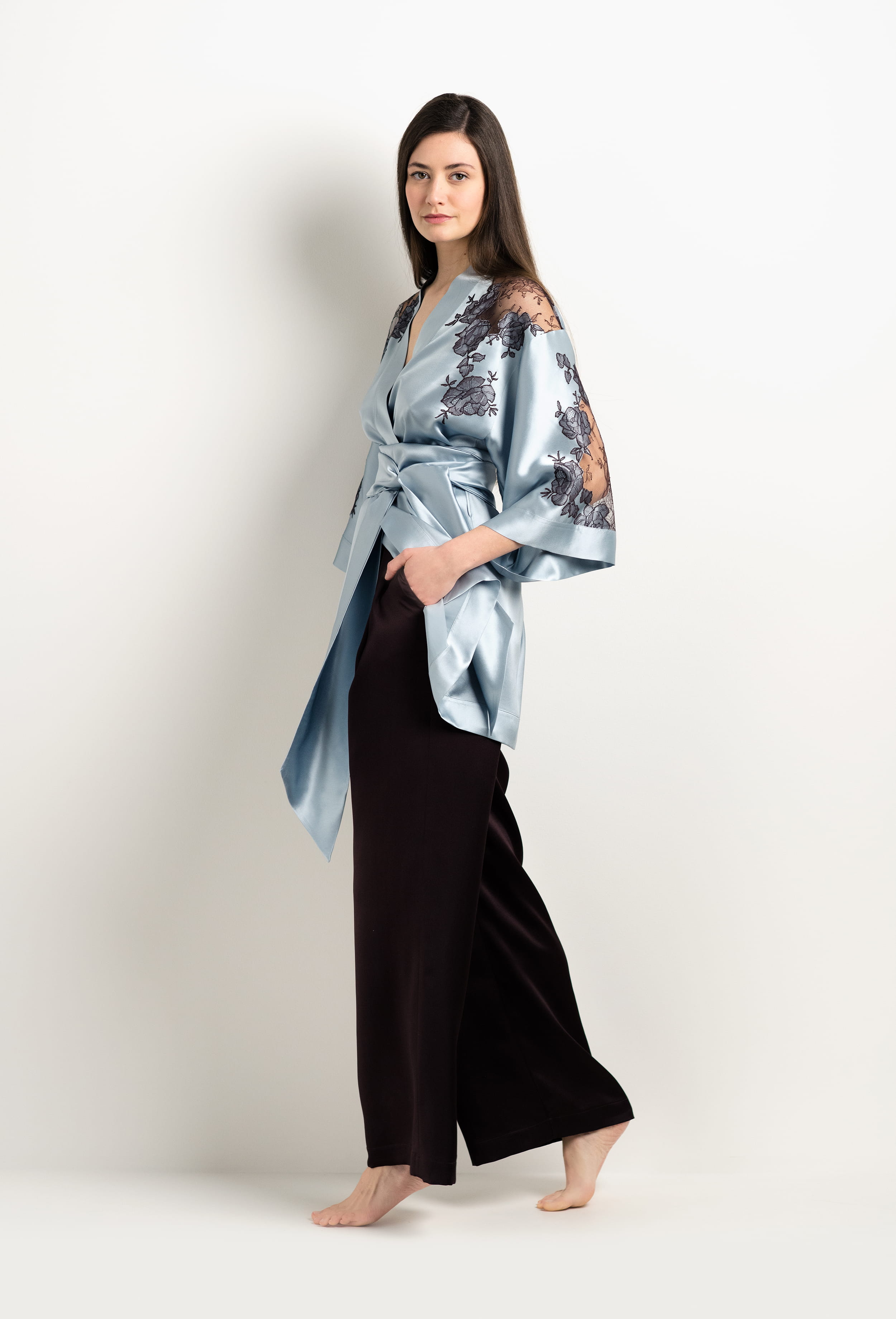 Made of silk and lace, explore the lingerie collection 2025 Winter from the house Carine Gilson with this Short Kimono Classic Sleeves in Frozen blue Silk  with Ebony lace