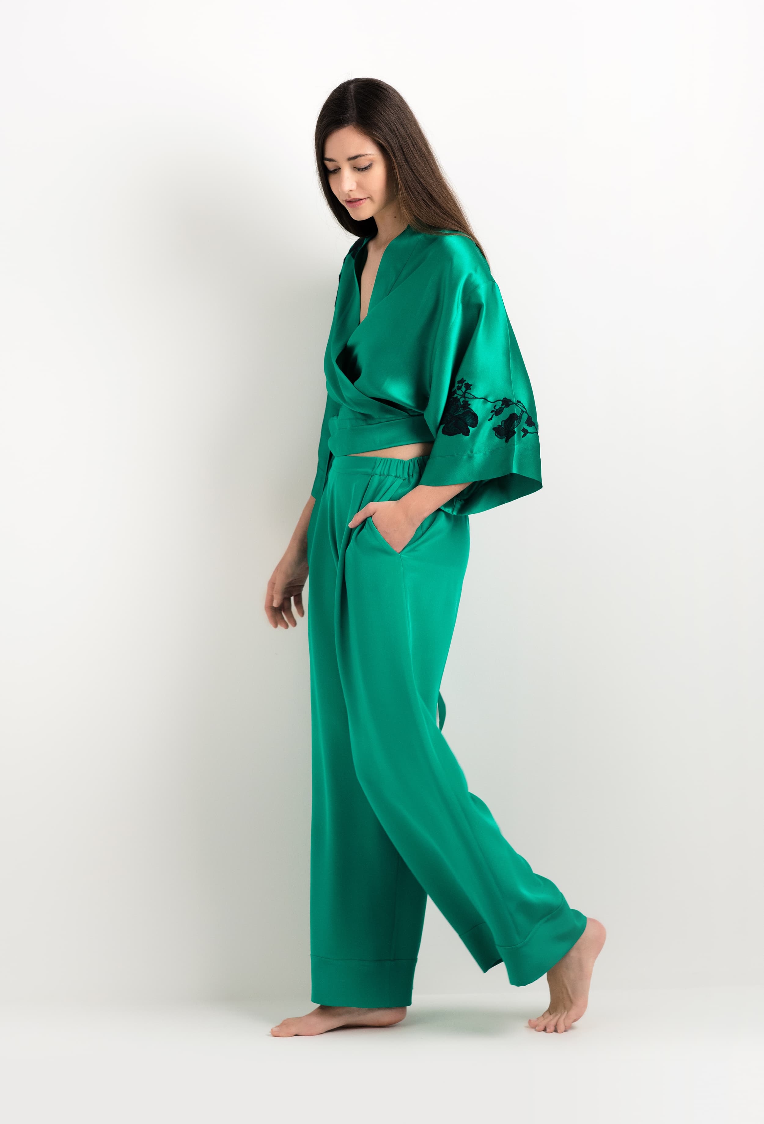 carine gilson Pantalon de pyjama en soie vert jade