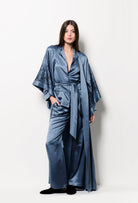 Enjoy the Hiver 2026-27 collection of lingerie couture from the house Carine Gilson with this Pajama Top in Blue stone with contrast Silk