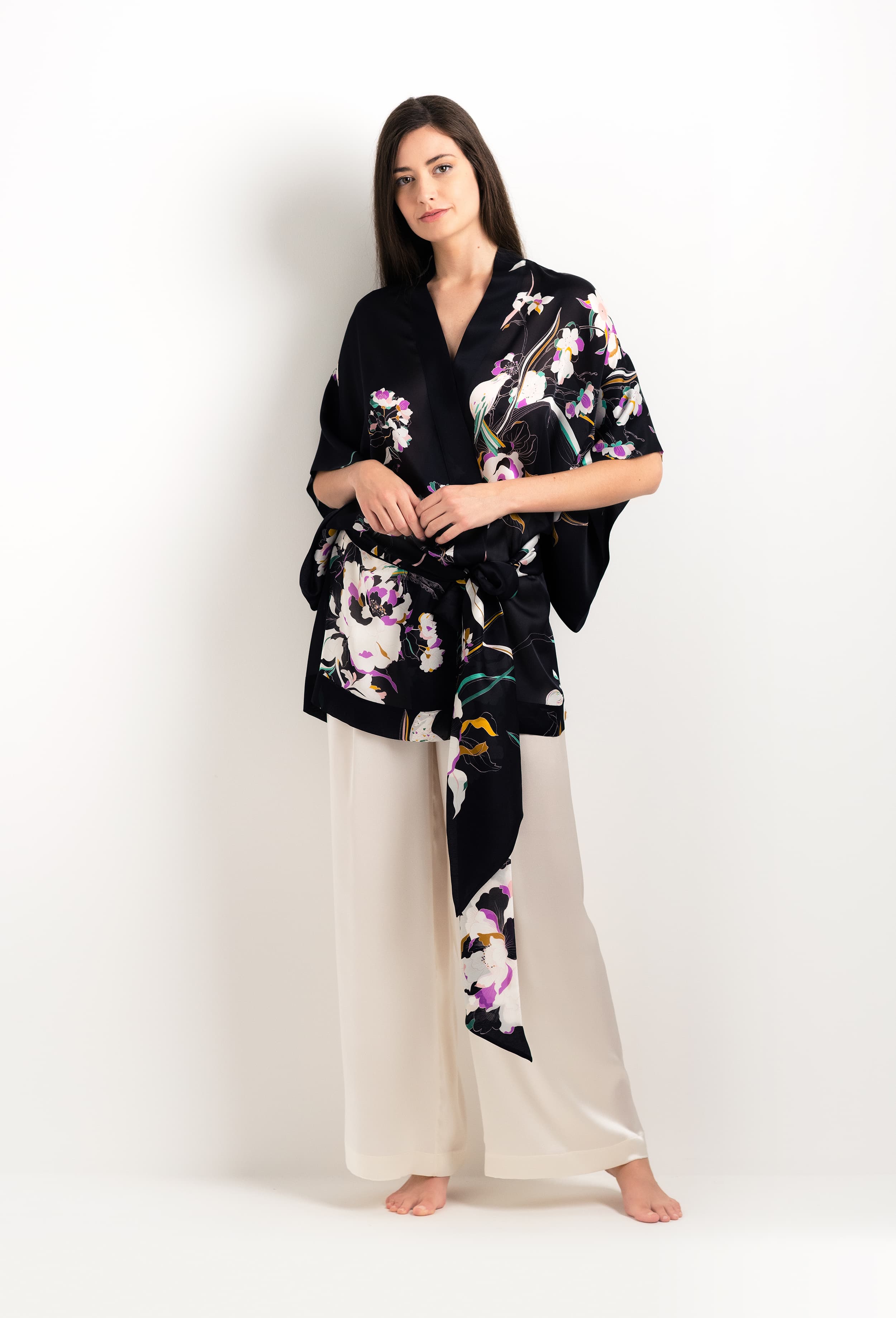 Enjoy the 2025 cruise collection of lingerie couture from the house Carine Gilson with this Short Kimono in Shadow of paradise Black Silk 