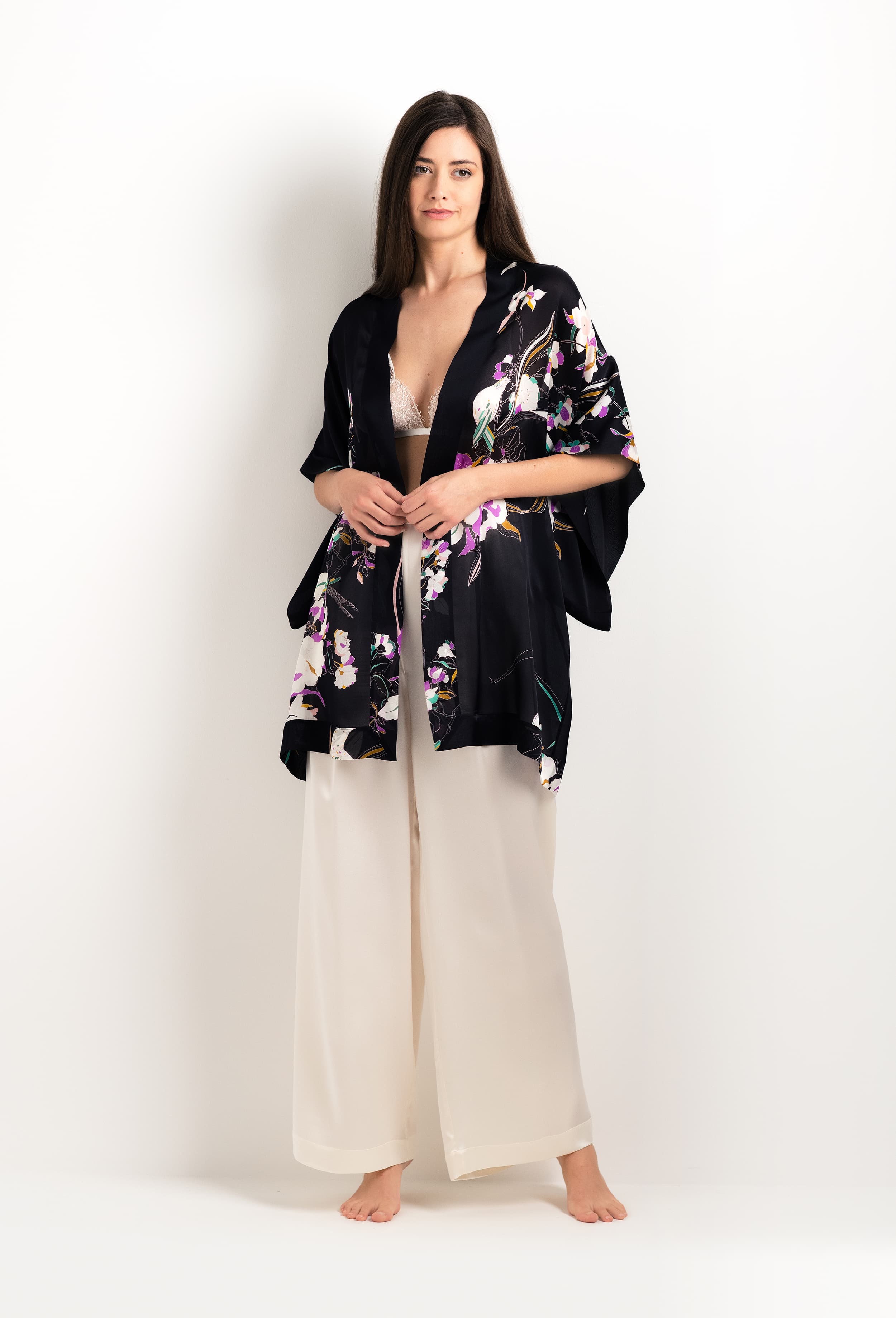 Enjoy the 2025 cruise collection of lingerie couture from the house Carine Gilson with this Short Kimono in Shadow of paradise Black Silk 