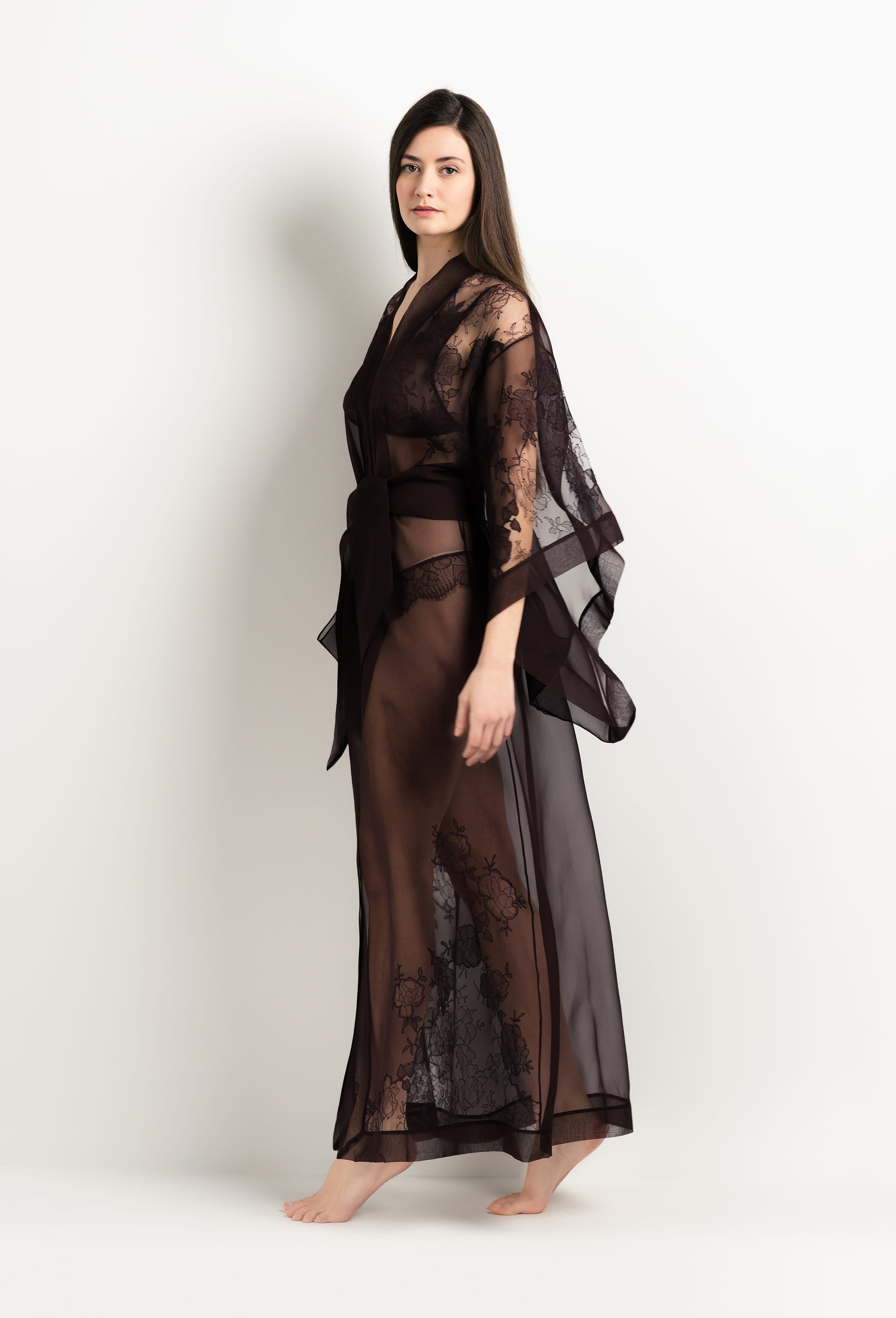 Discover the 2025 Winter collection of lingerie couture from the house Carine Gilson with this Long Kimono Butterfly Sleeves in Ebony Silk  with Ebony lace