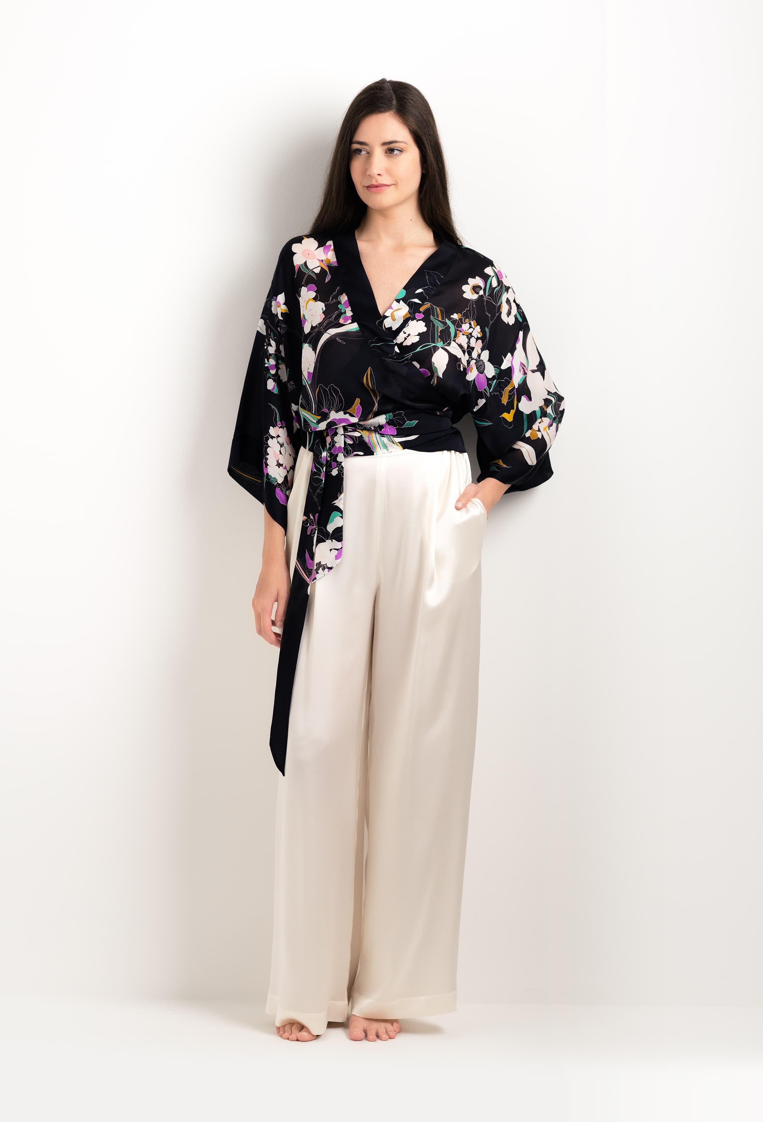 The 2025 cruise collection from the house Carine Gilson - The most beautiful couture lingerie to be discovered with this Kimono Style Cachecoeur Shirt in Shadow of paradise Black Silk 