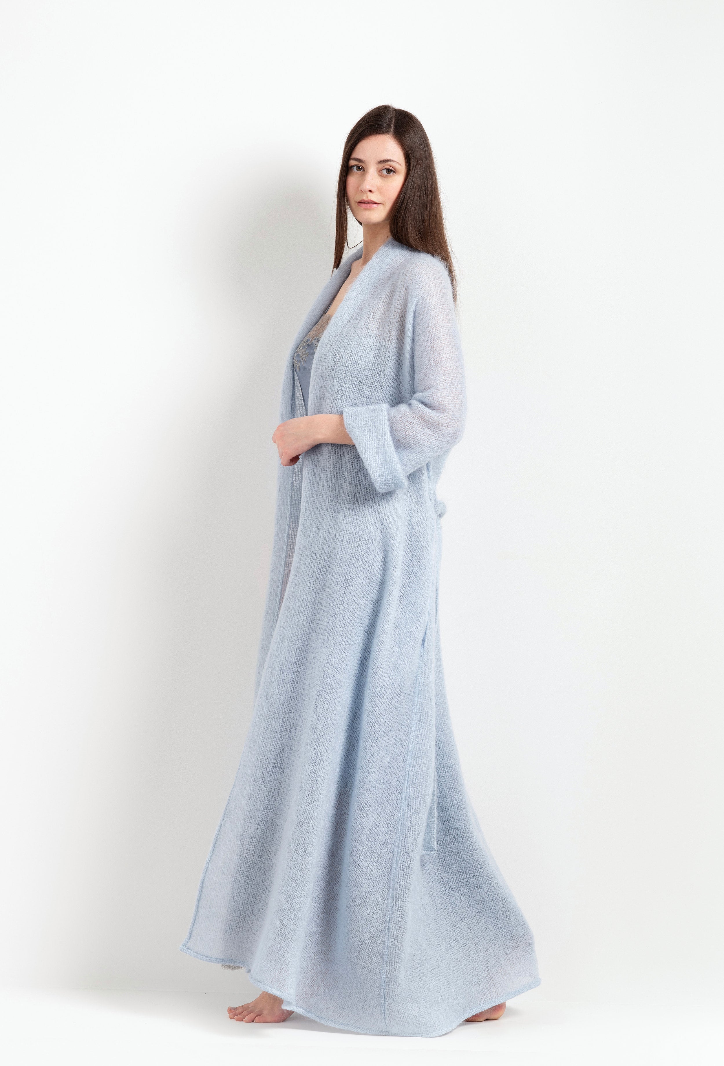 Be seduced by Carine Gilson most beautiful loungewear collection with this Long Raglan Jacket in Blue mohair