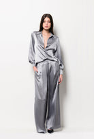 The Hiver 2026-27 collection from the house Carine Gilson - The most beautiful couture lingerie to be discovered with this Shirt With Balloon Sleeves in LeadGrey Silk 