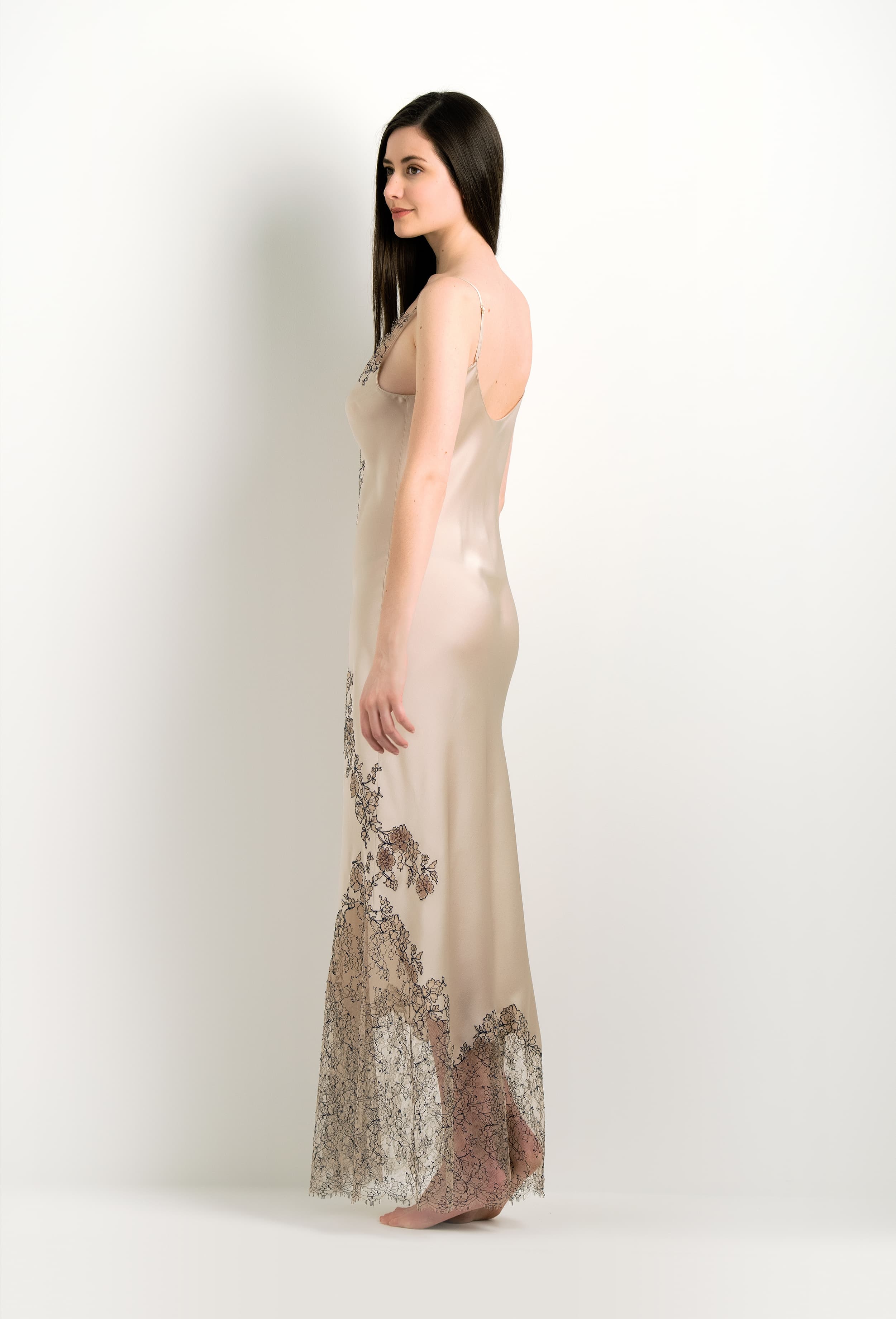 Enjoy the 2024 winter collection of lingerie couture from the house Carine Gilson with this Long Gown V Neckline in sand beige Silk with Beige Navy lace