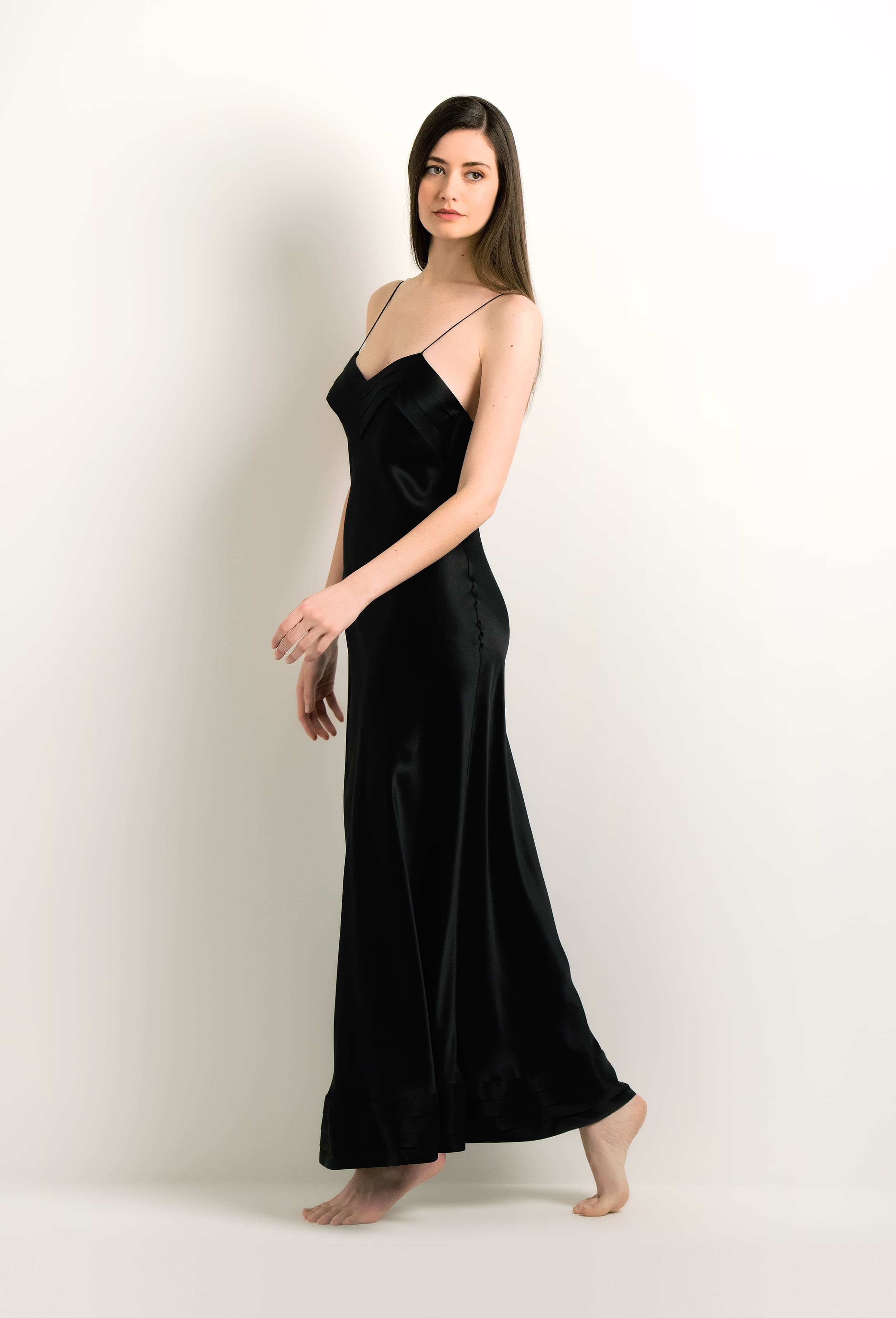 The 2024 winter collection from the house Carine Gilson - The most beautiful couture lingerie to be discovered with this Long Gown with Pleat in Black Silk