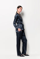 Enjoy the Winter 2026-27 collection of lingerie couture from the house Carine Gilson with this Pajama Top in DarkGrey with contrast Silk
